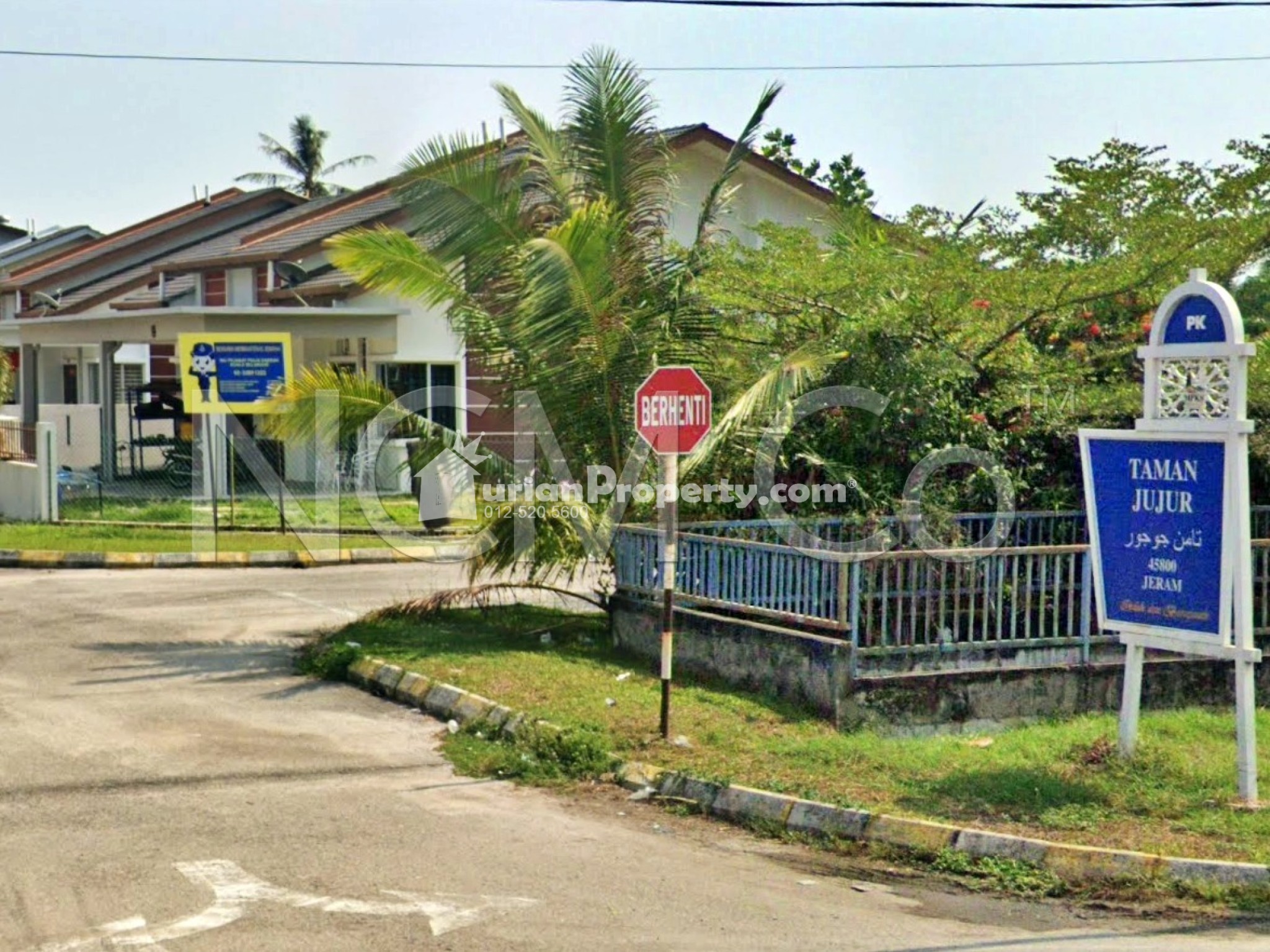 Semi D For Auction at Jeram