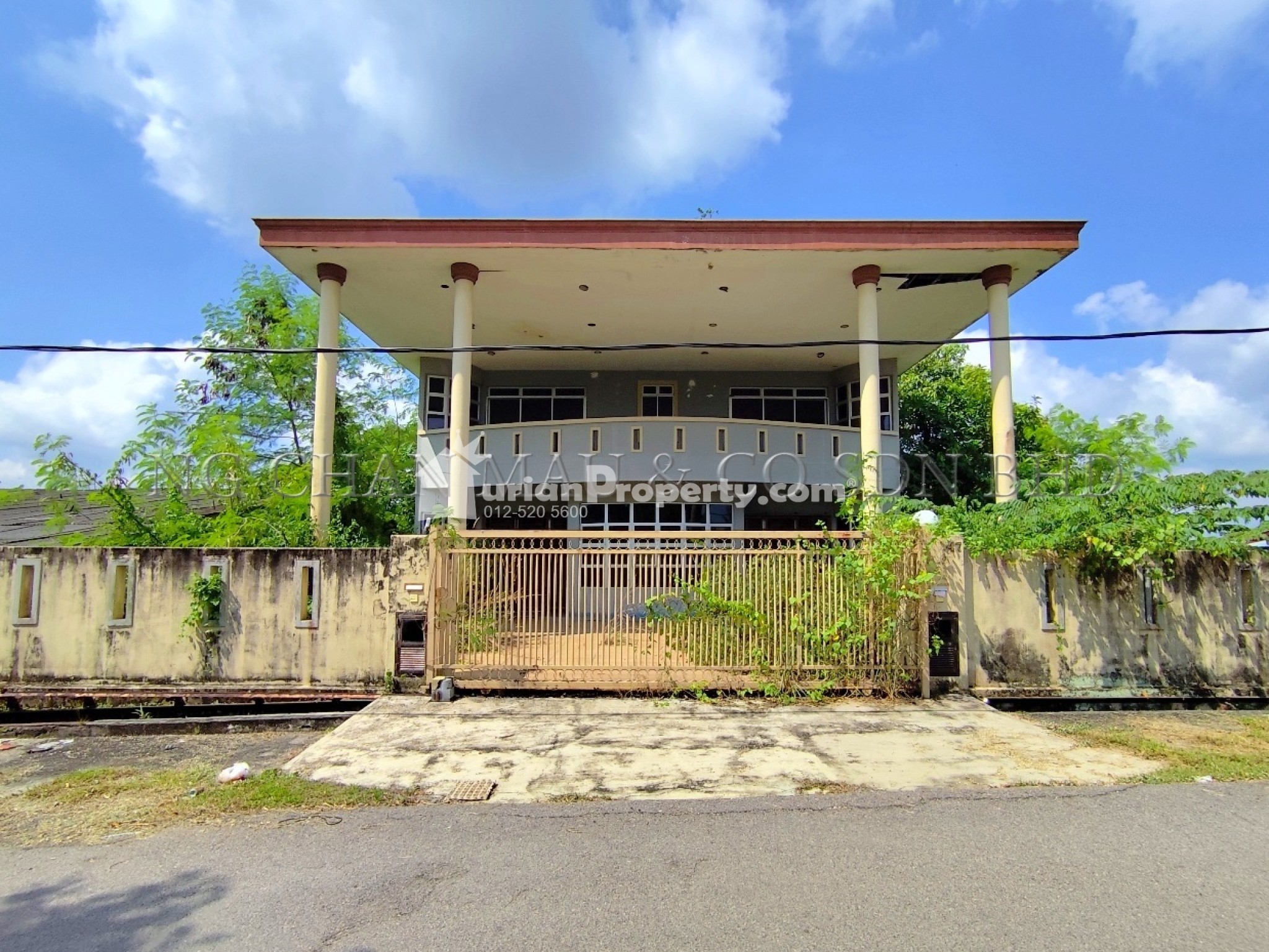 Bungalow House For Auction at Kampung Dato Abdul Rahman Yassin