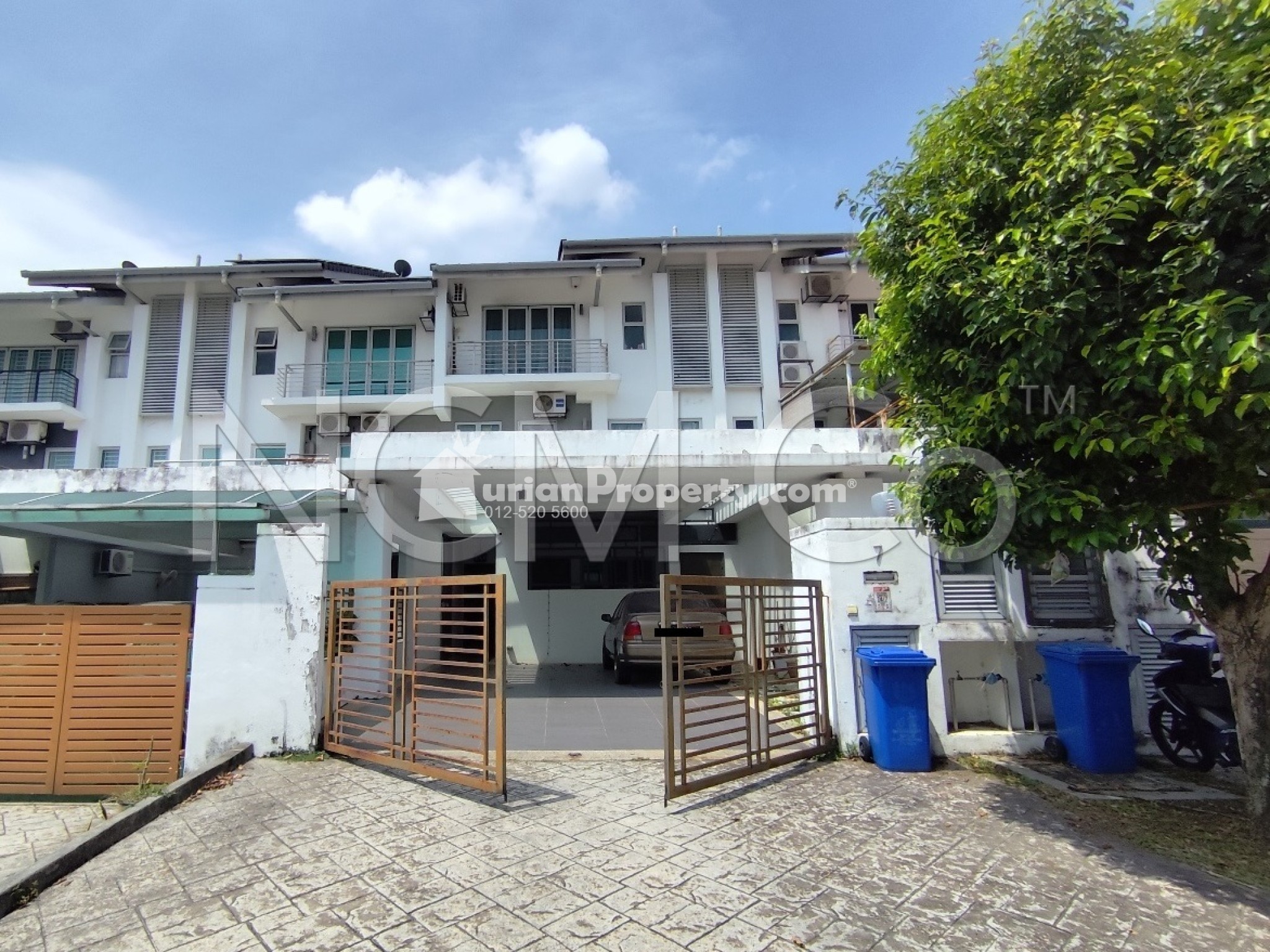 Terrace House For Auction at Denai Alam