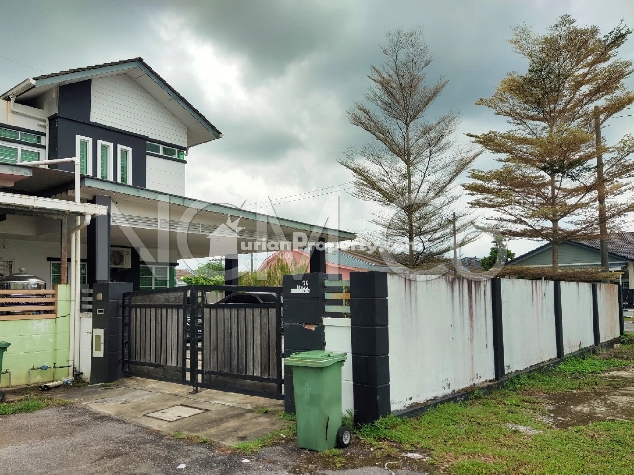 Terrace House For Auction at Kuching