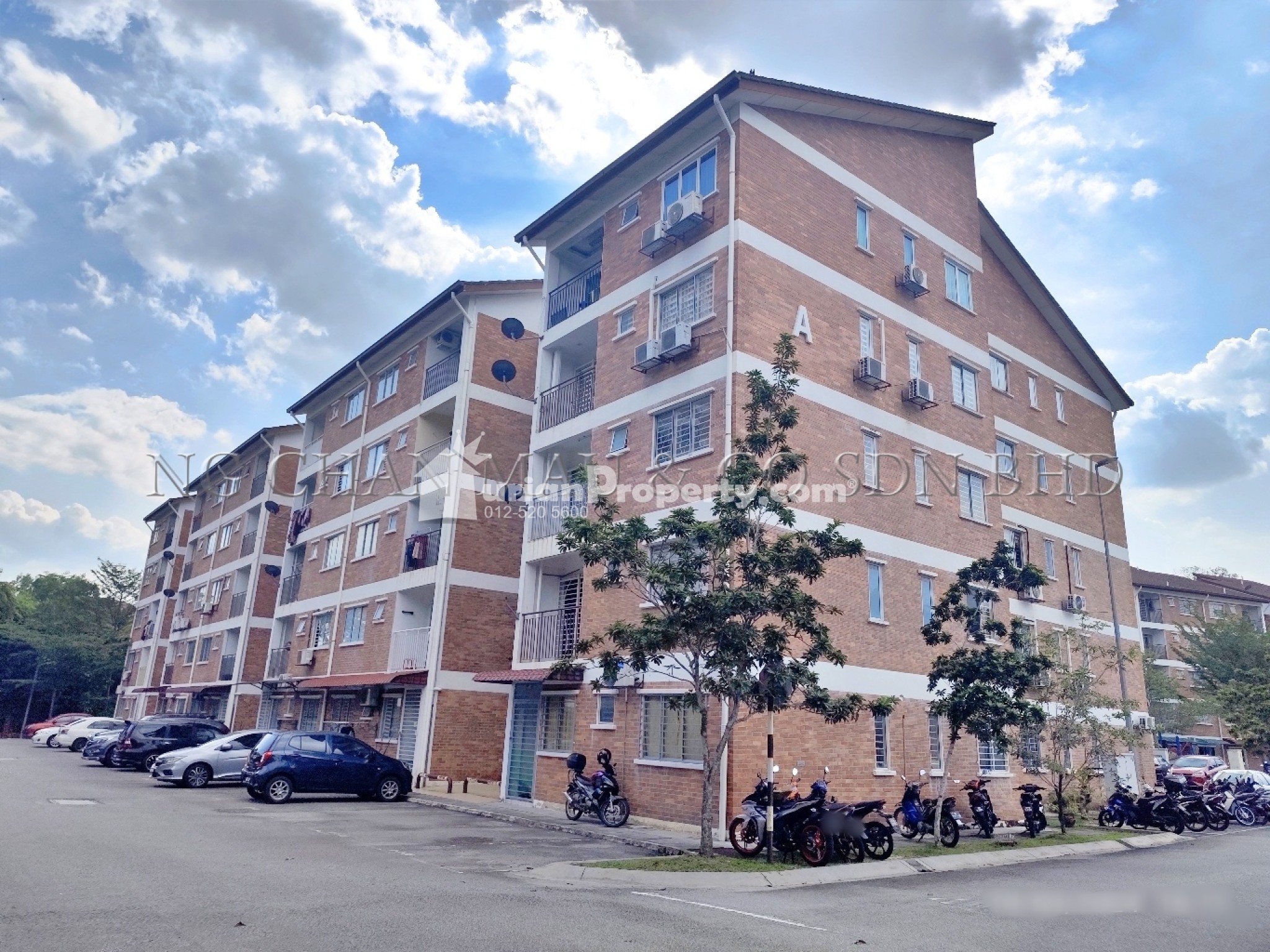 Apartment For Auction at Puri Pesona Apartment