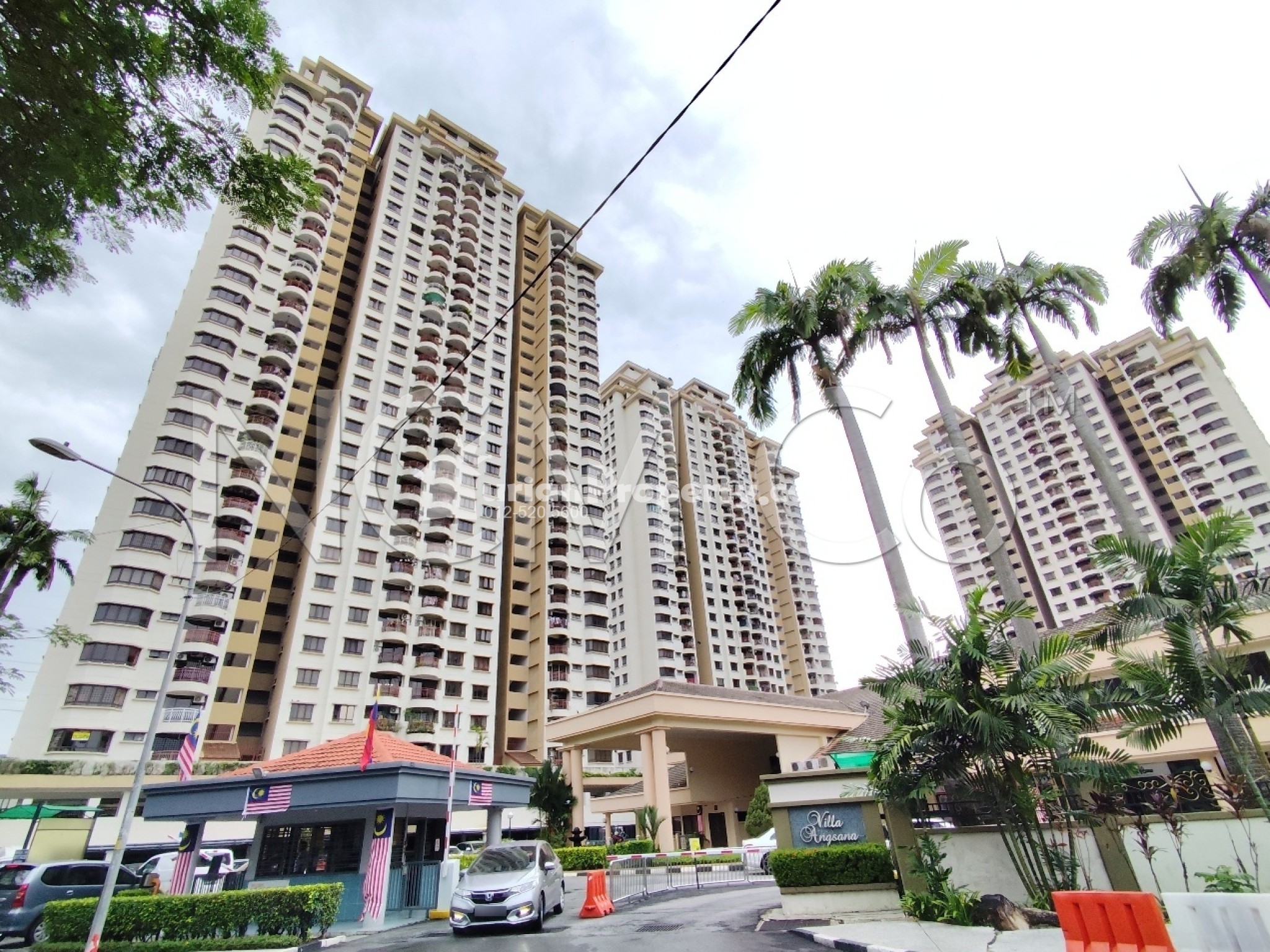 Condo For Auction at Villa Angsana