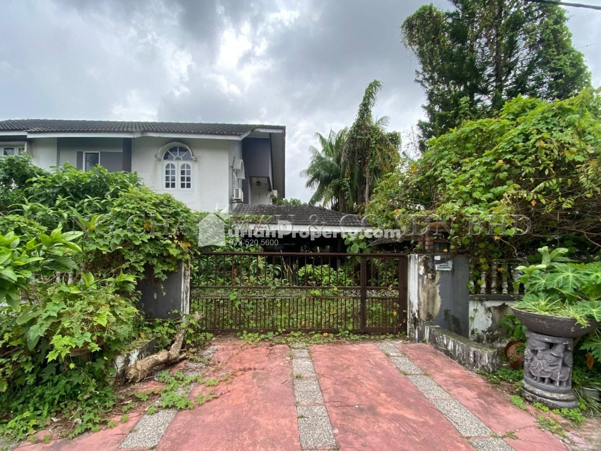 Bungalow House For Auction at Kota Bharu