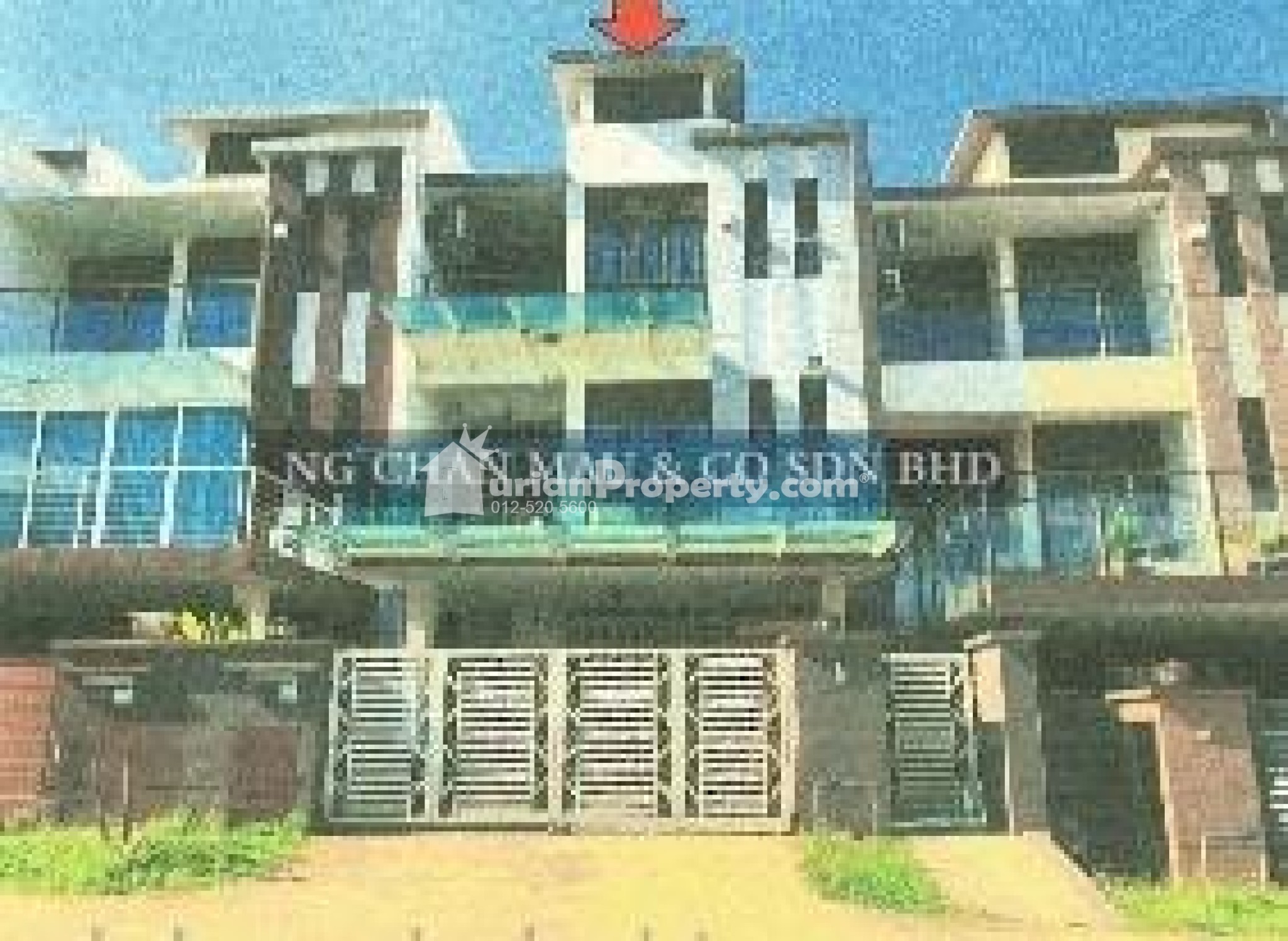 Terrace House For Auction at USJ