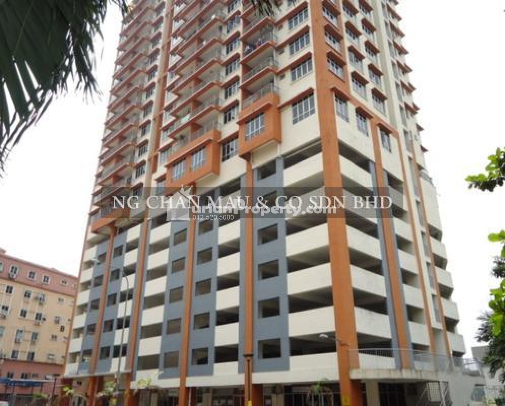 Serviced Residence For Auction at Diamond Regency