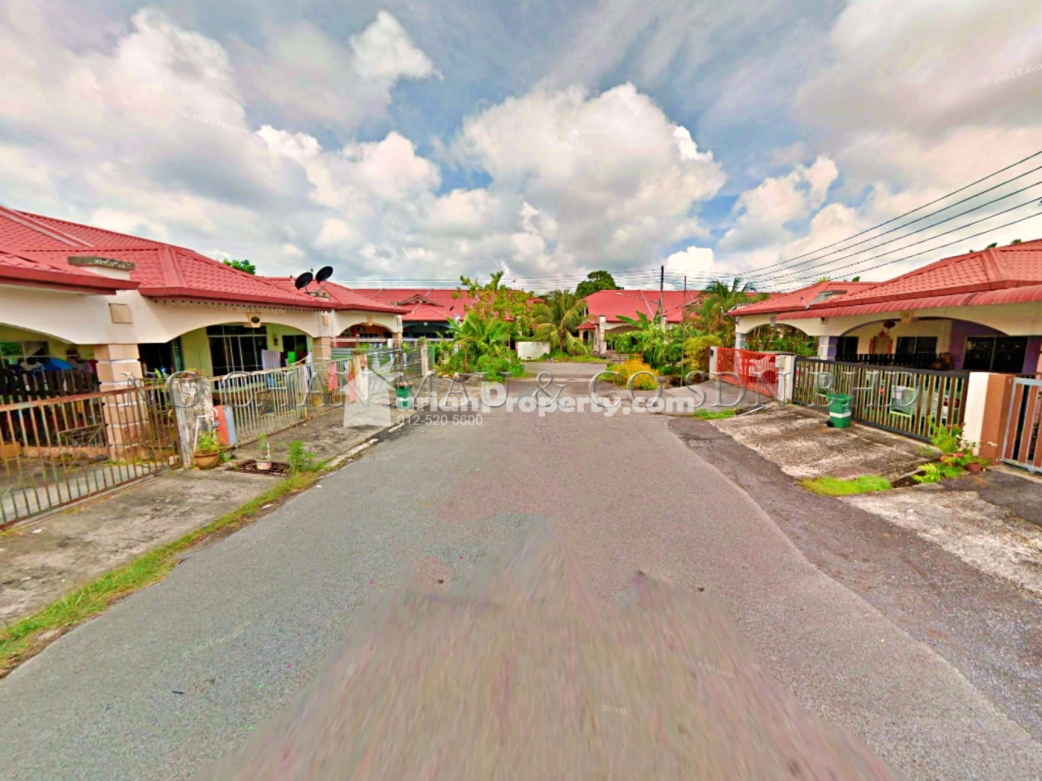 Terrace House For Auction at Sibu