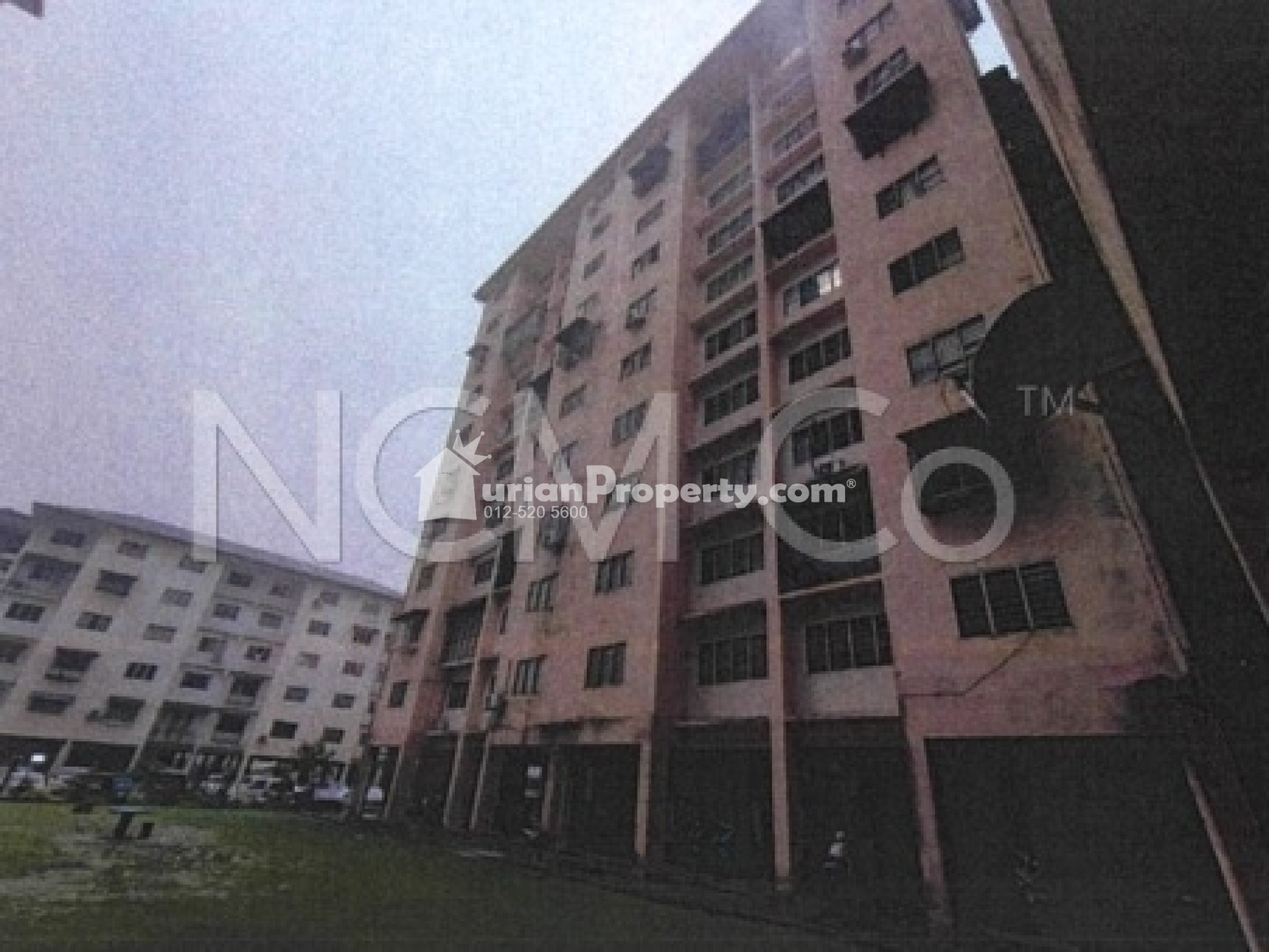 Apartment For Auction at Flat Taman Sri Kenari