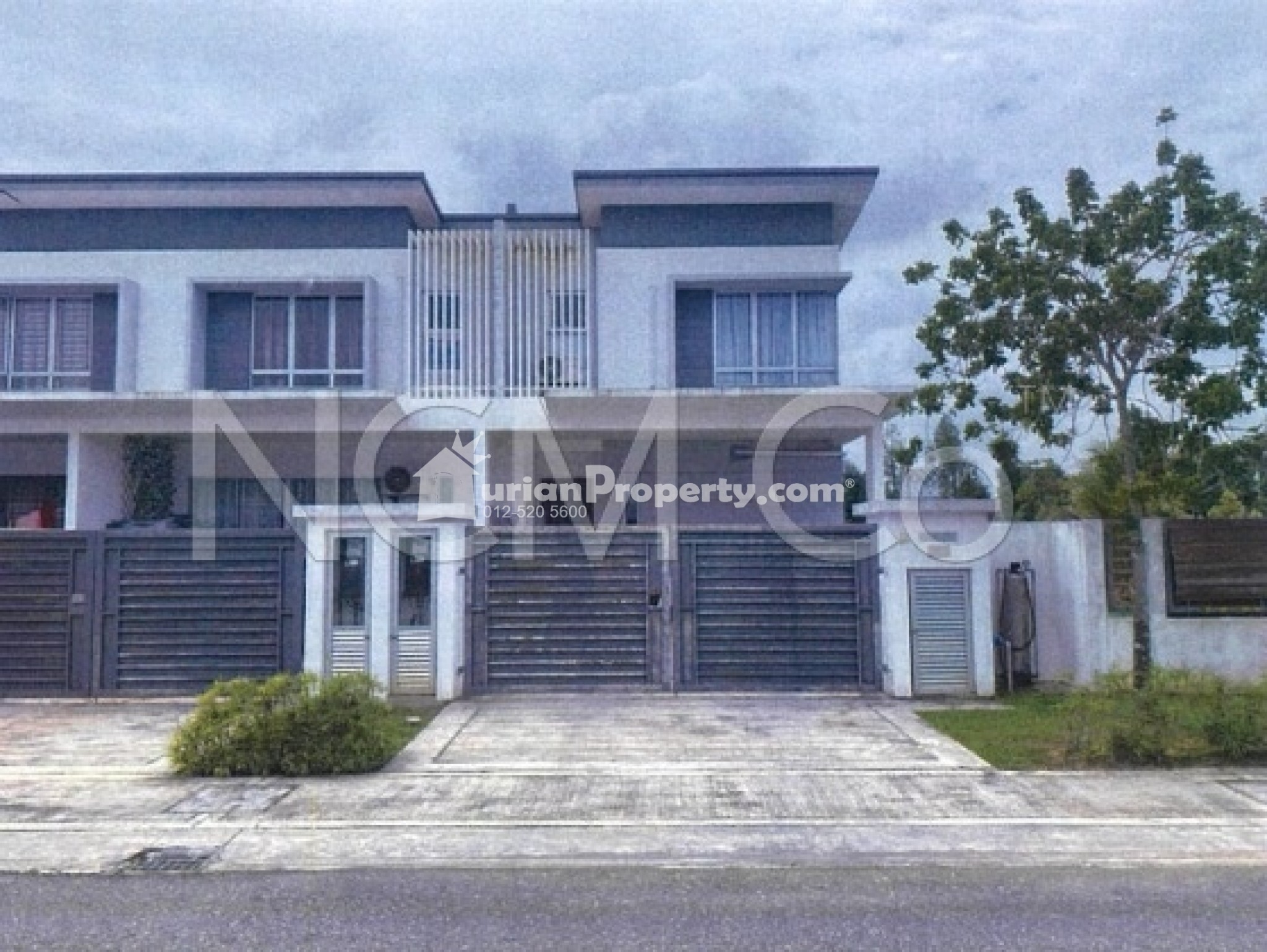 Terrace House For Auction at Kundang Estate