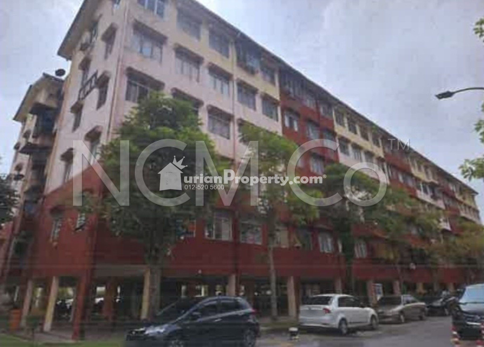 Flat For Auction at Flat Kelompok Camar