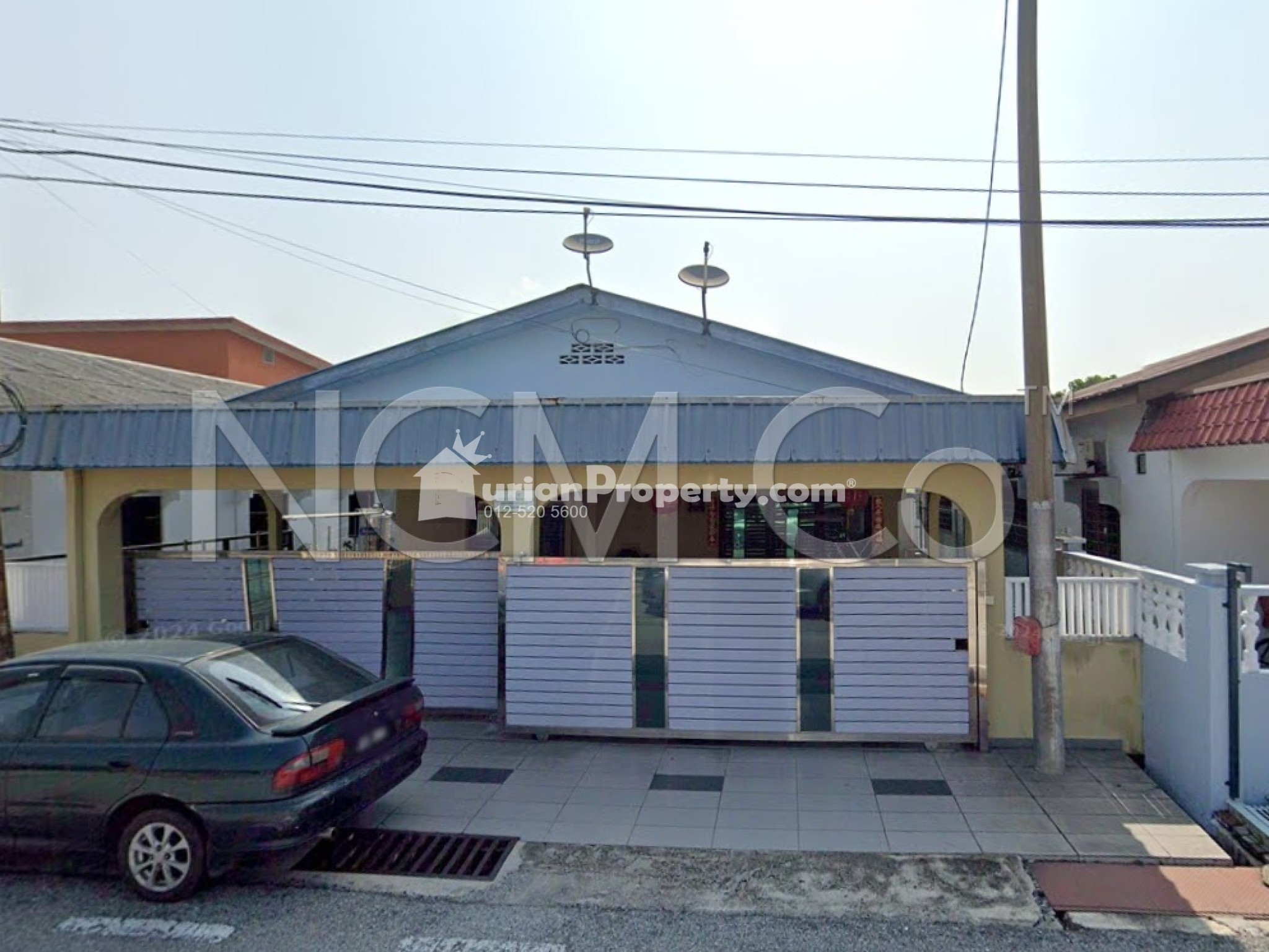 Bungalow House For Auction at Rawang