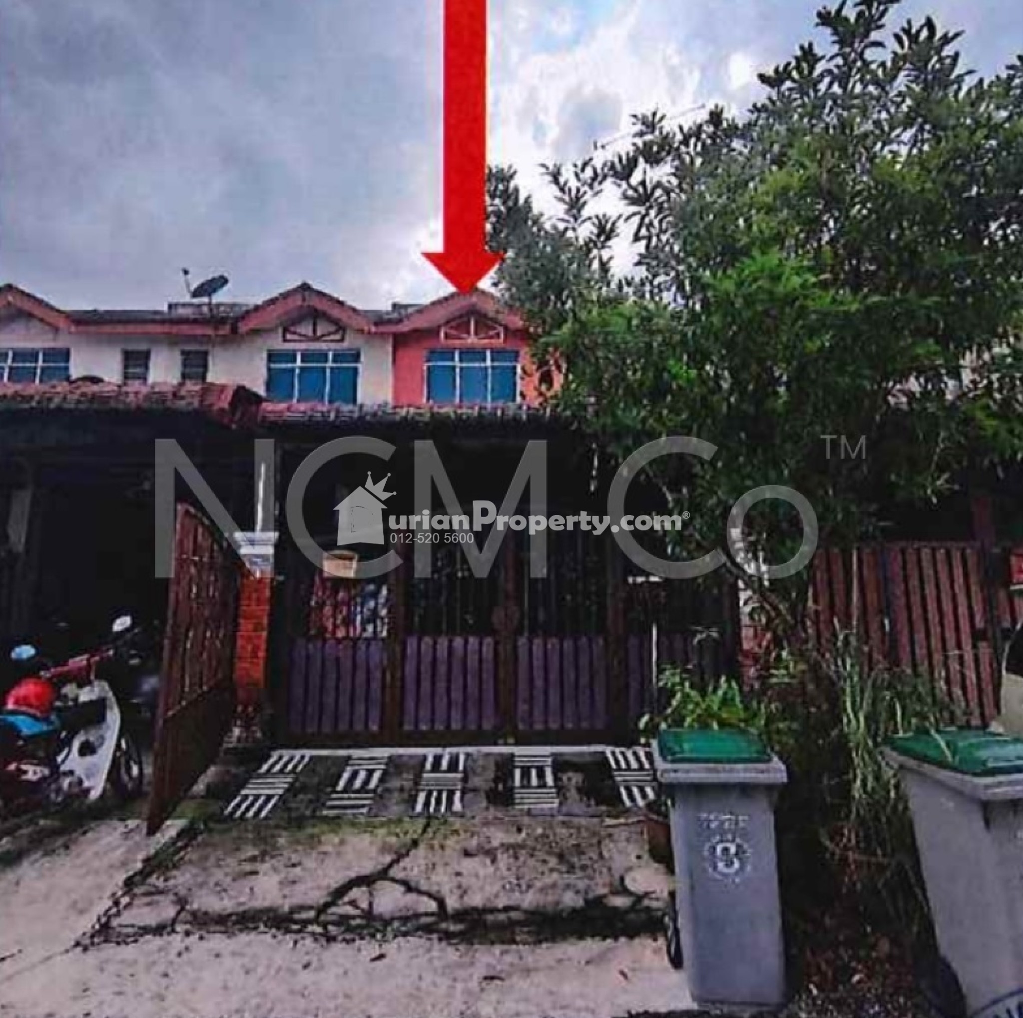 Terrace House For Auction at Yong Peng