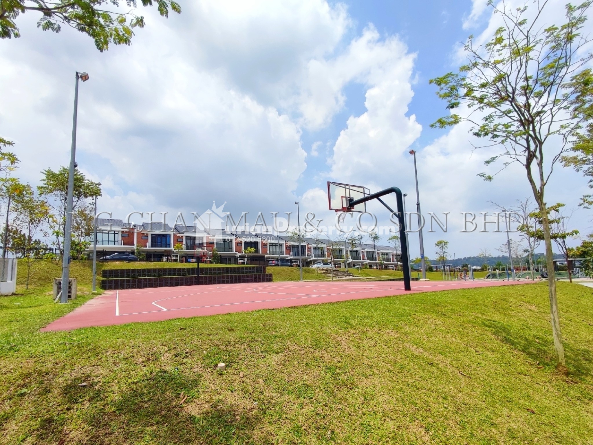 Terrace House For Auction at Elmina West