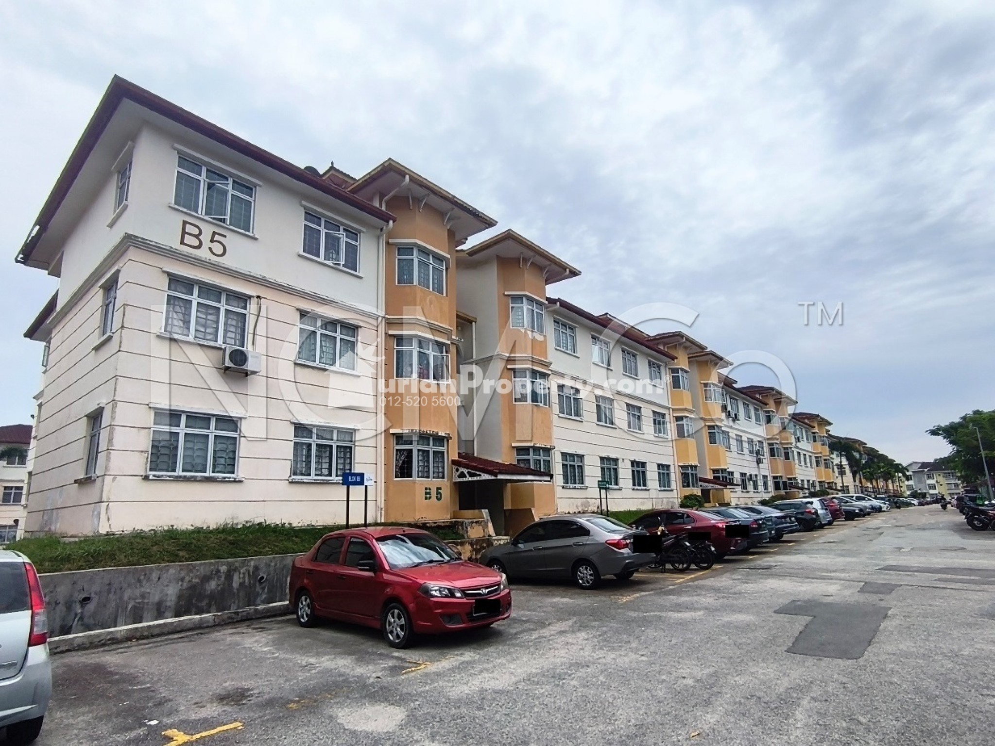 Apartment For Auction at Vista Seri Alam