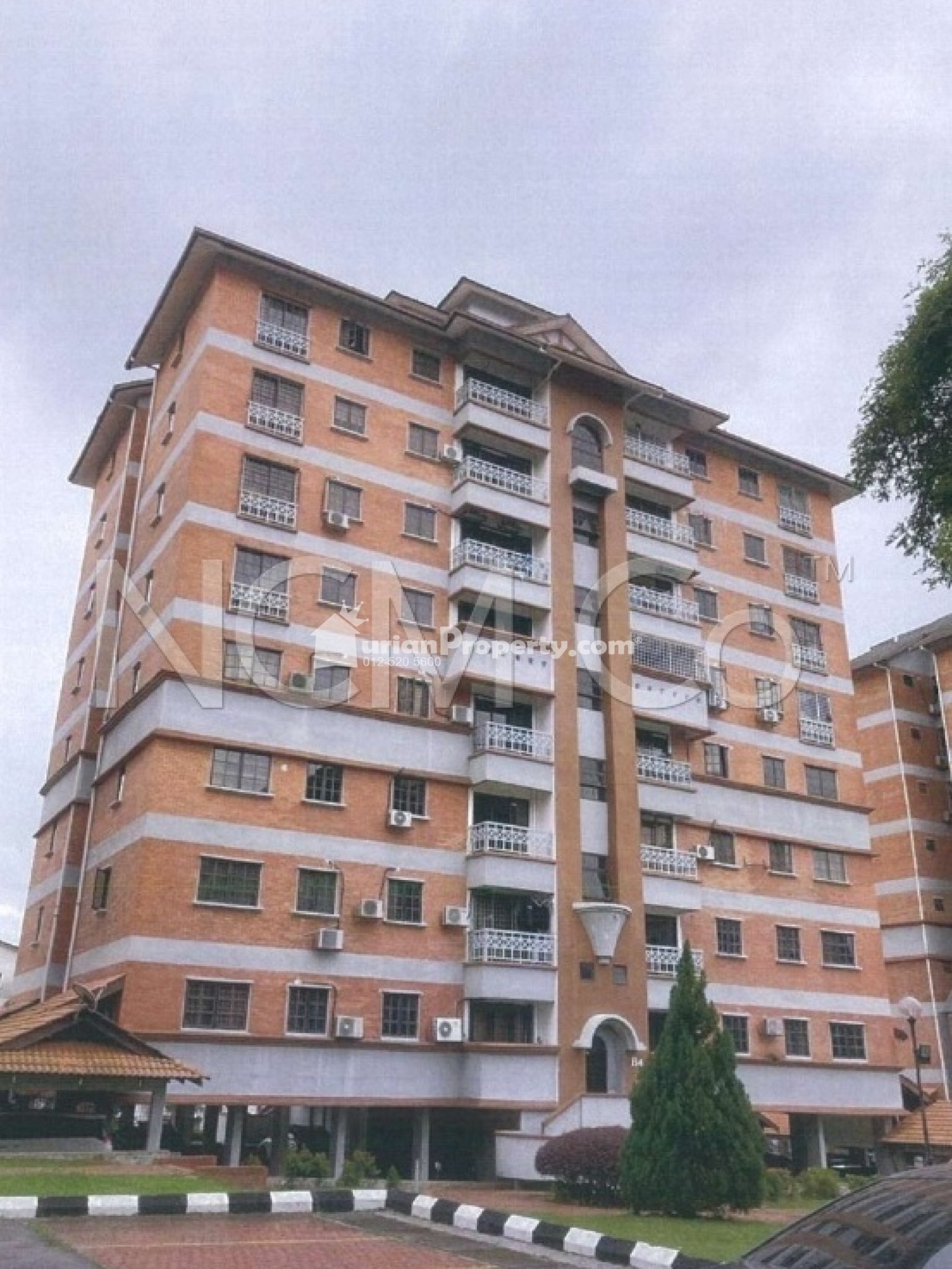 Condo For Auction at Evergreen Park Acorn & Hazel