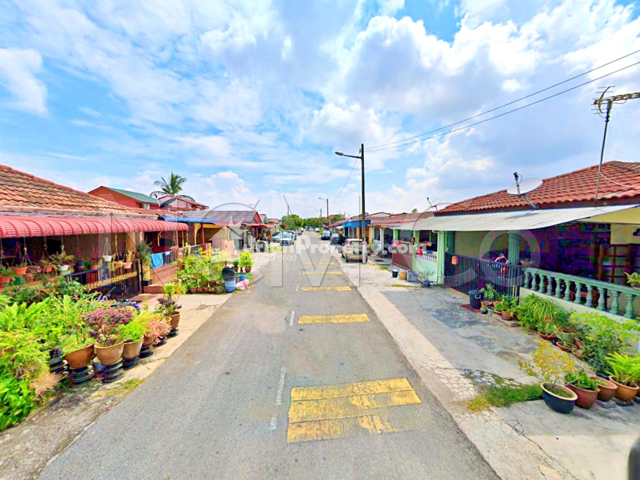Terrace House For Auction at Telok Panglima Garang