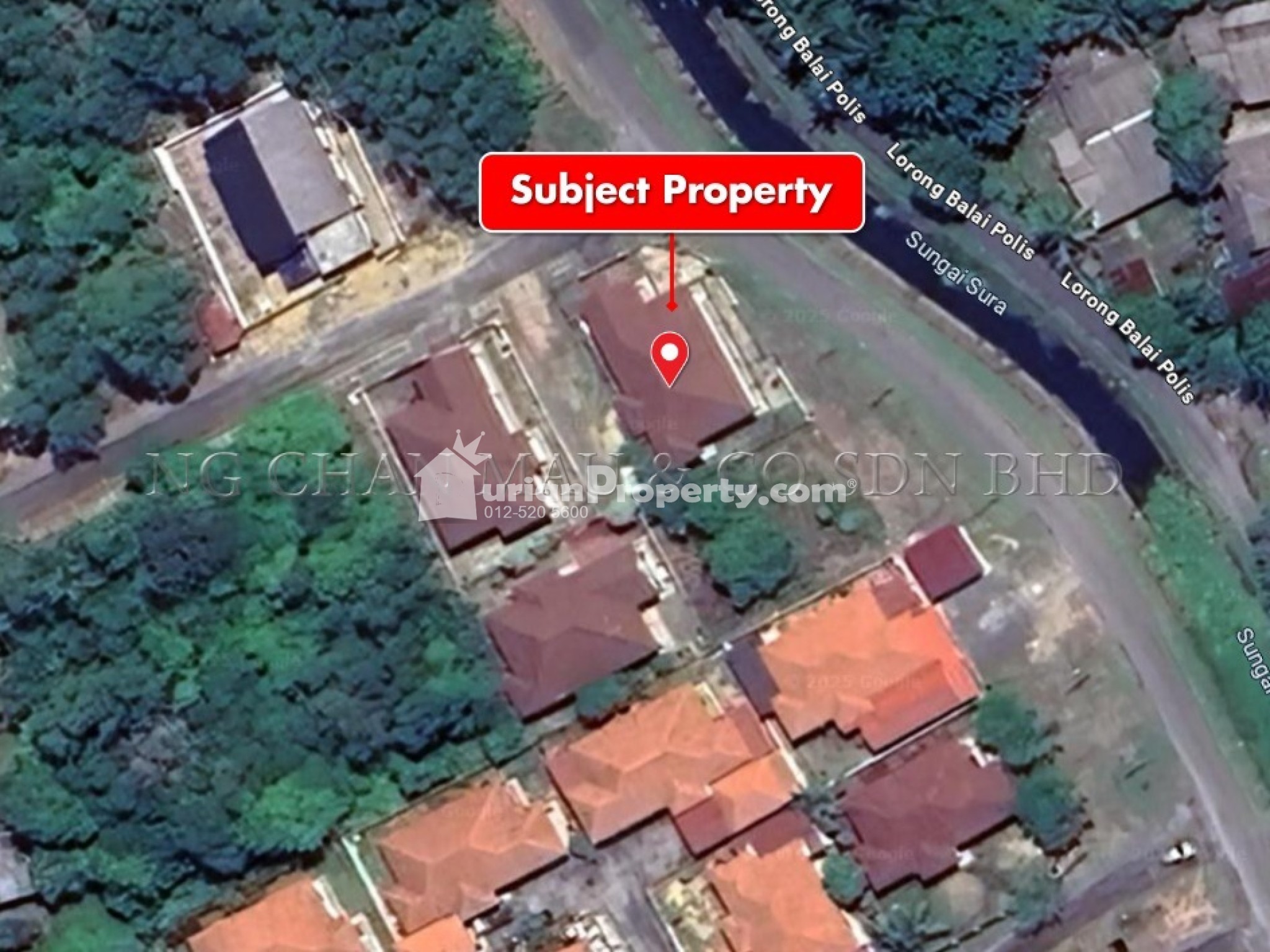 Bungalow House For Auction at Dungun