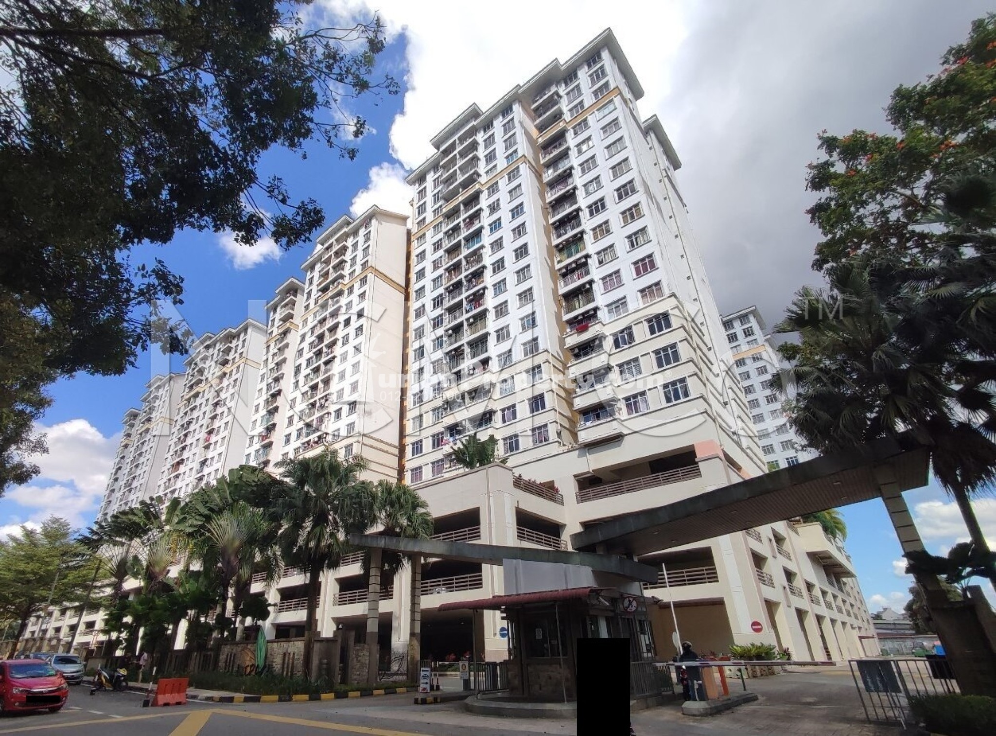 Serviced Residence For Auction at Kipark Apartment