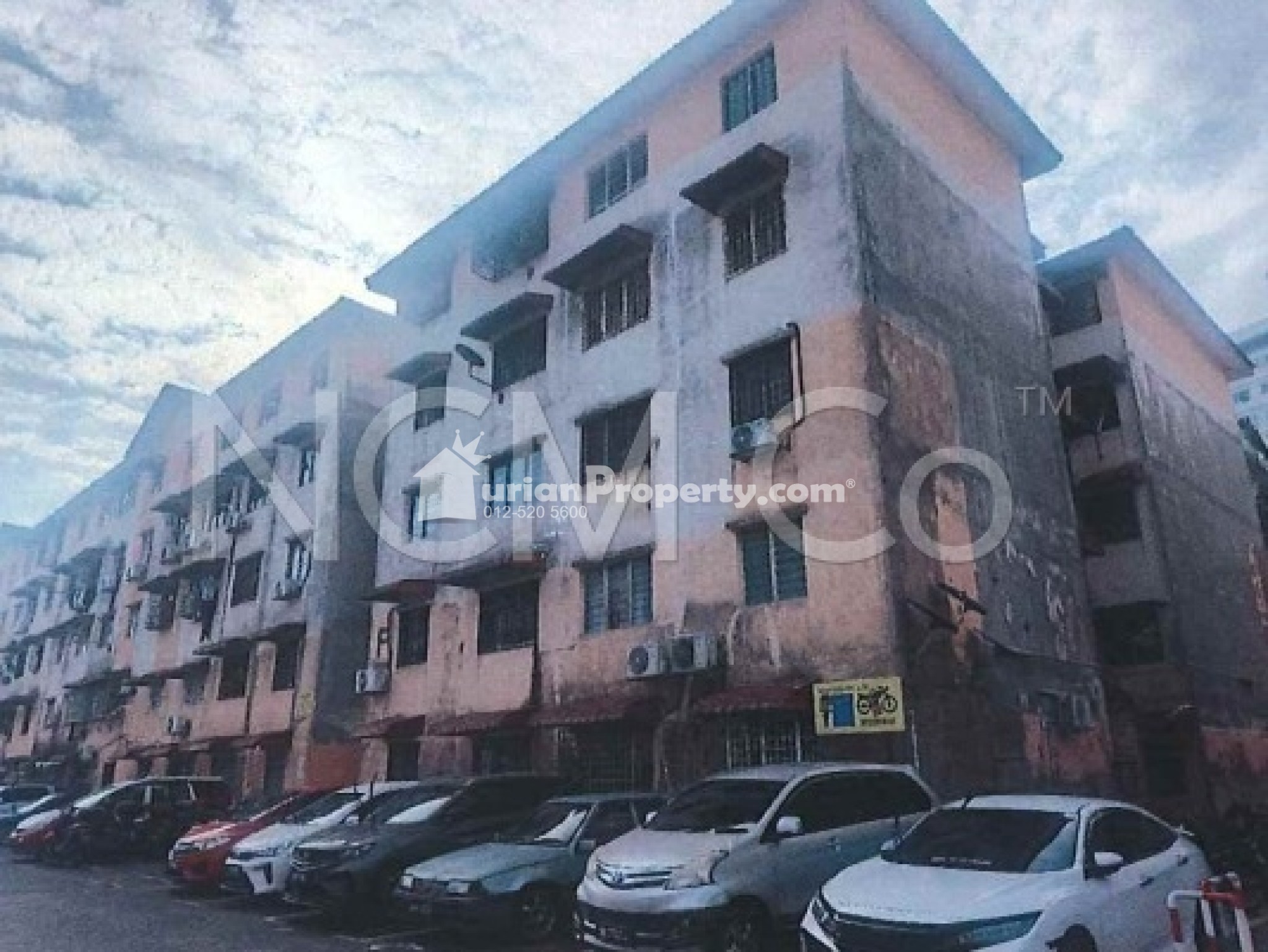 Apartment For Auction at Idaman Apartment