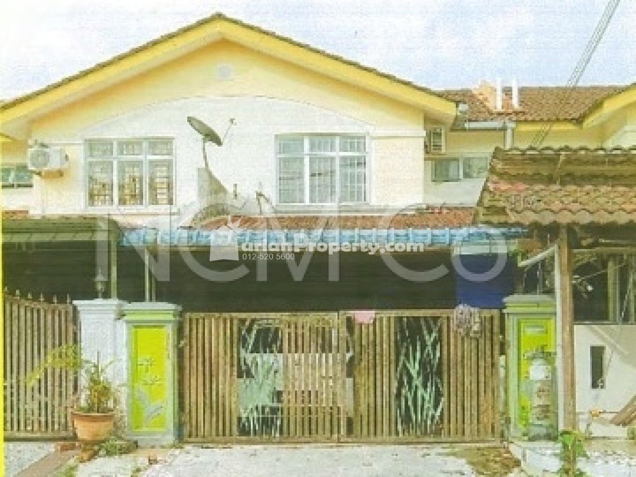 Terrace House For Auction at Taman Nusantara