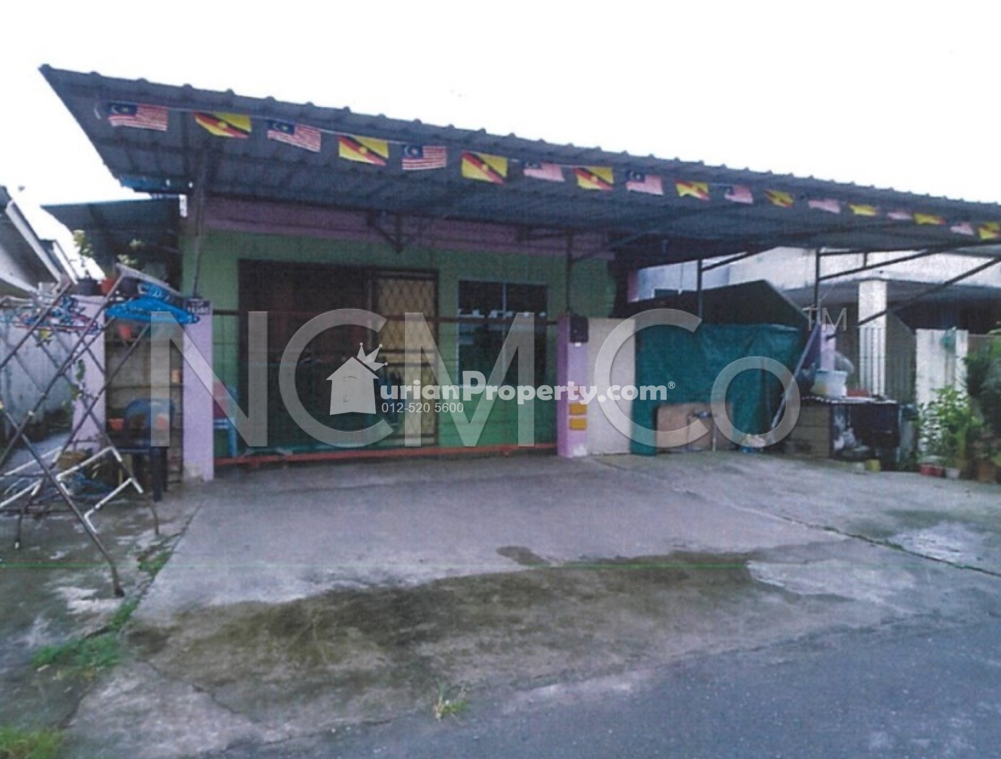 Terrace House For Auction at Miri