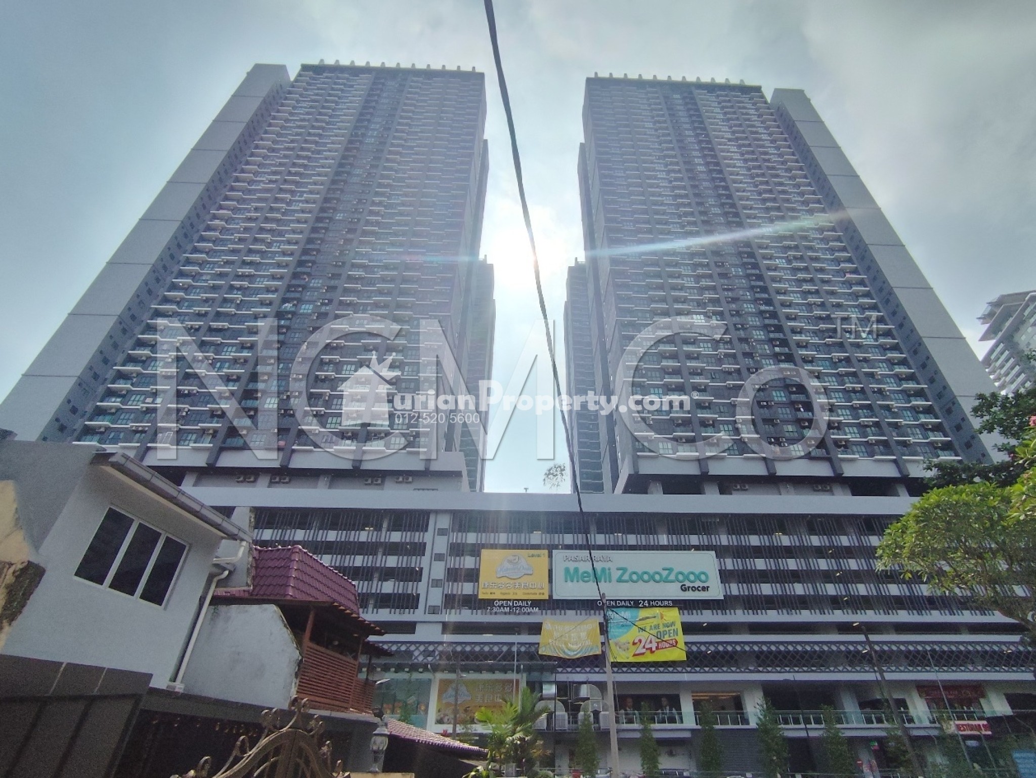 Apartment For Auction at Majestic Maxim