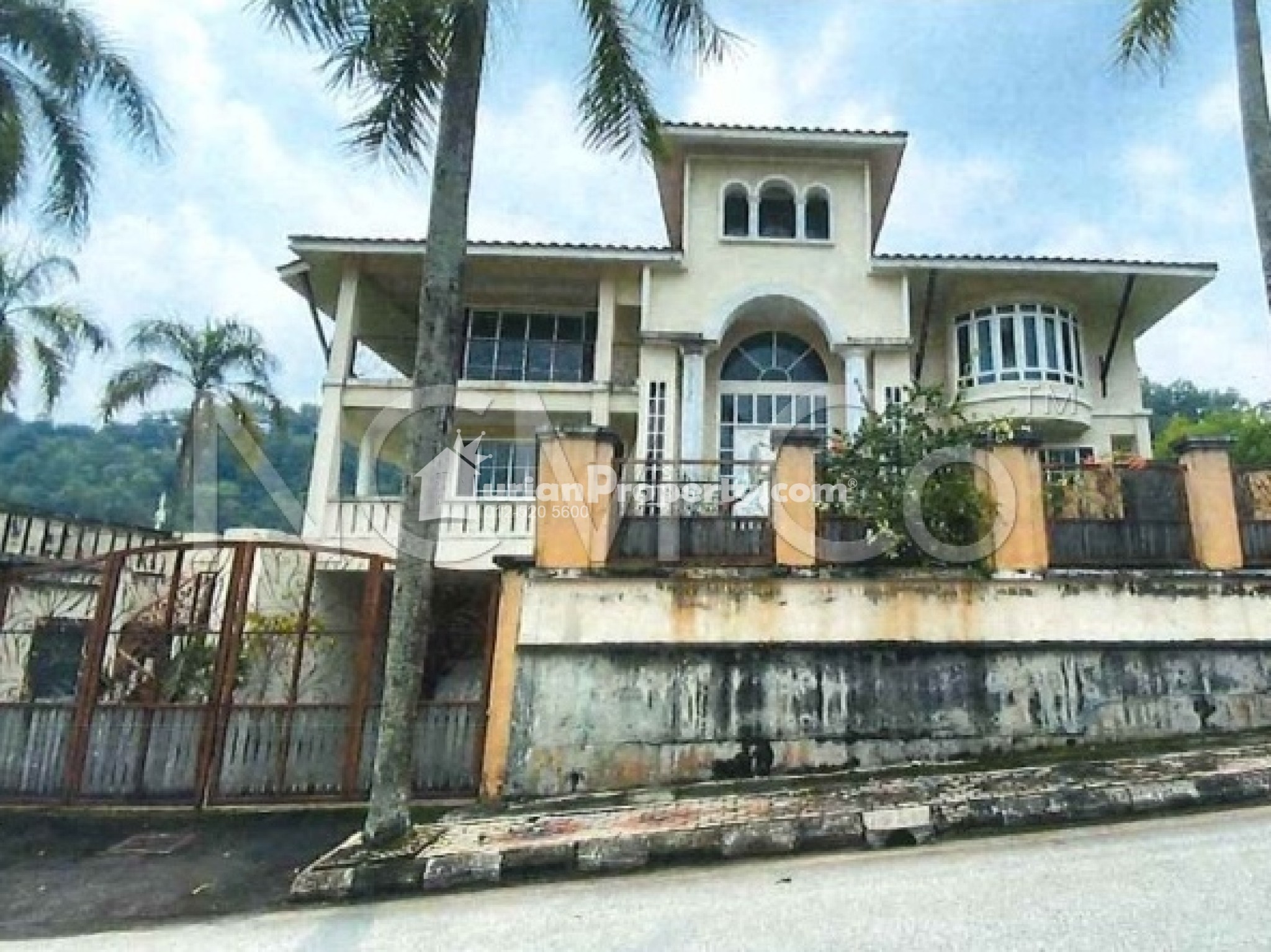 Bungalow House For Auction at Taman Setiawangsa