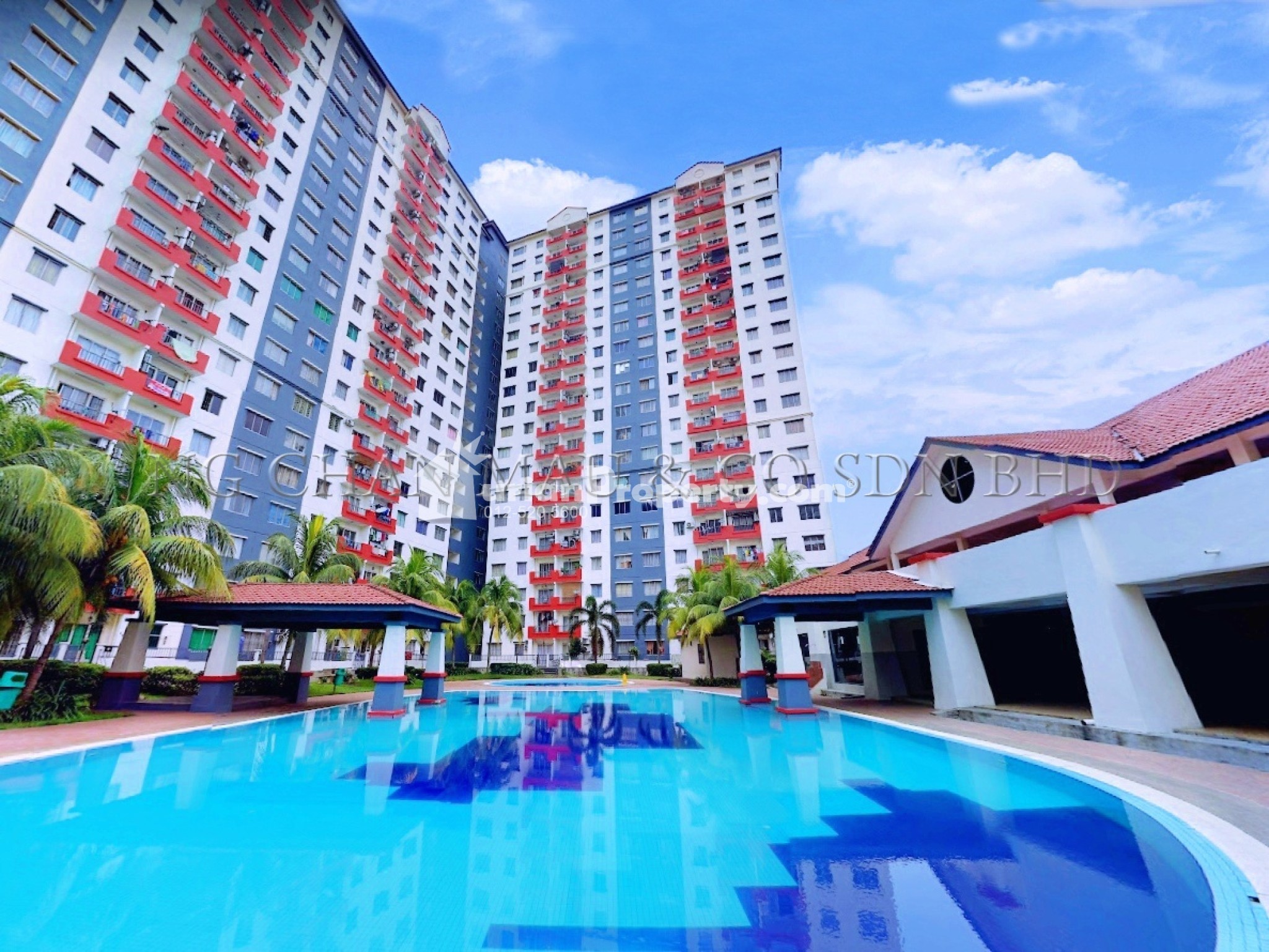 Apartment For Auction at Vista Pinggiran