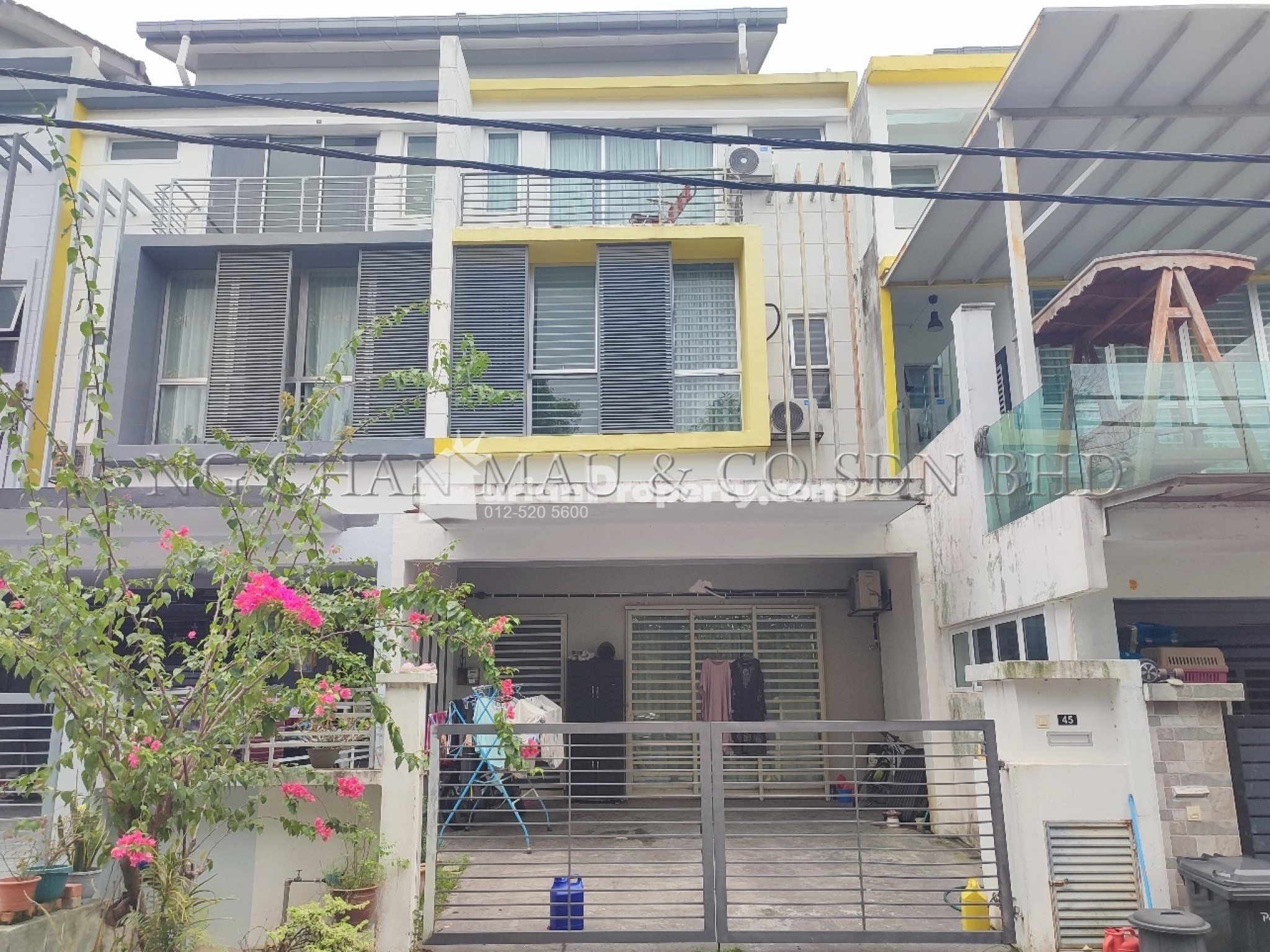 Terrace House For Auction at Kaseh Height