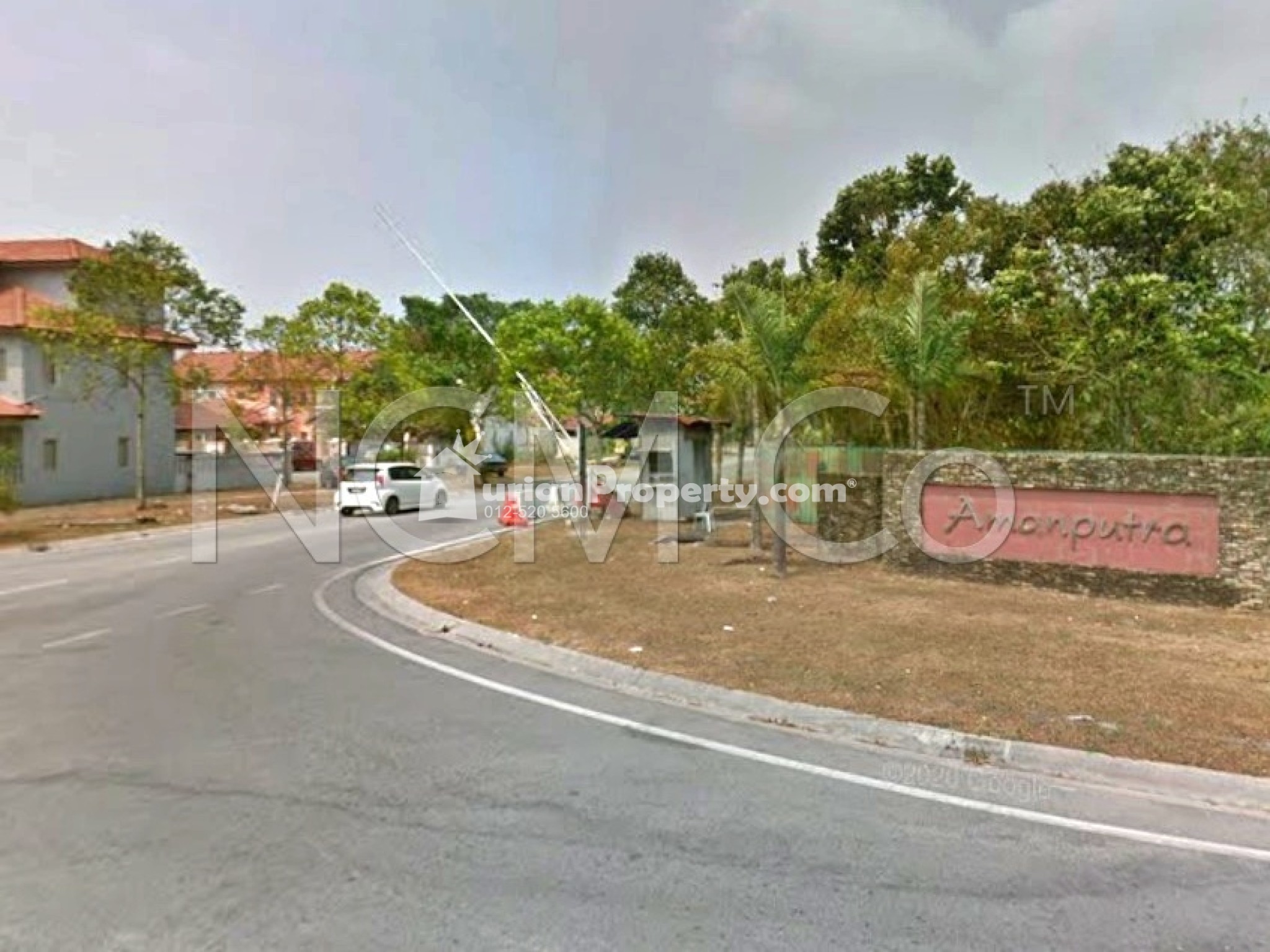 Terrace House For Auction at Taman Amanputra