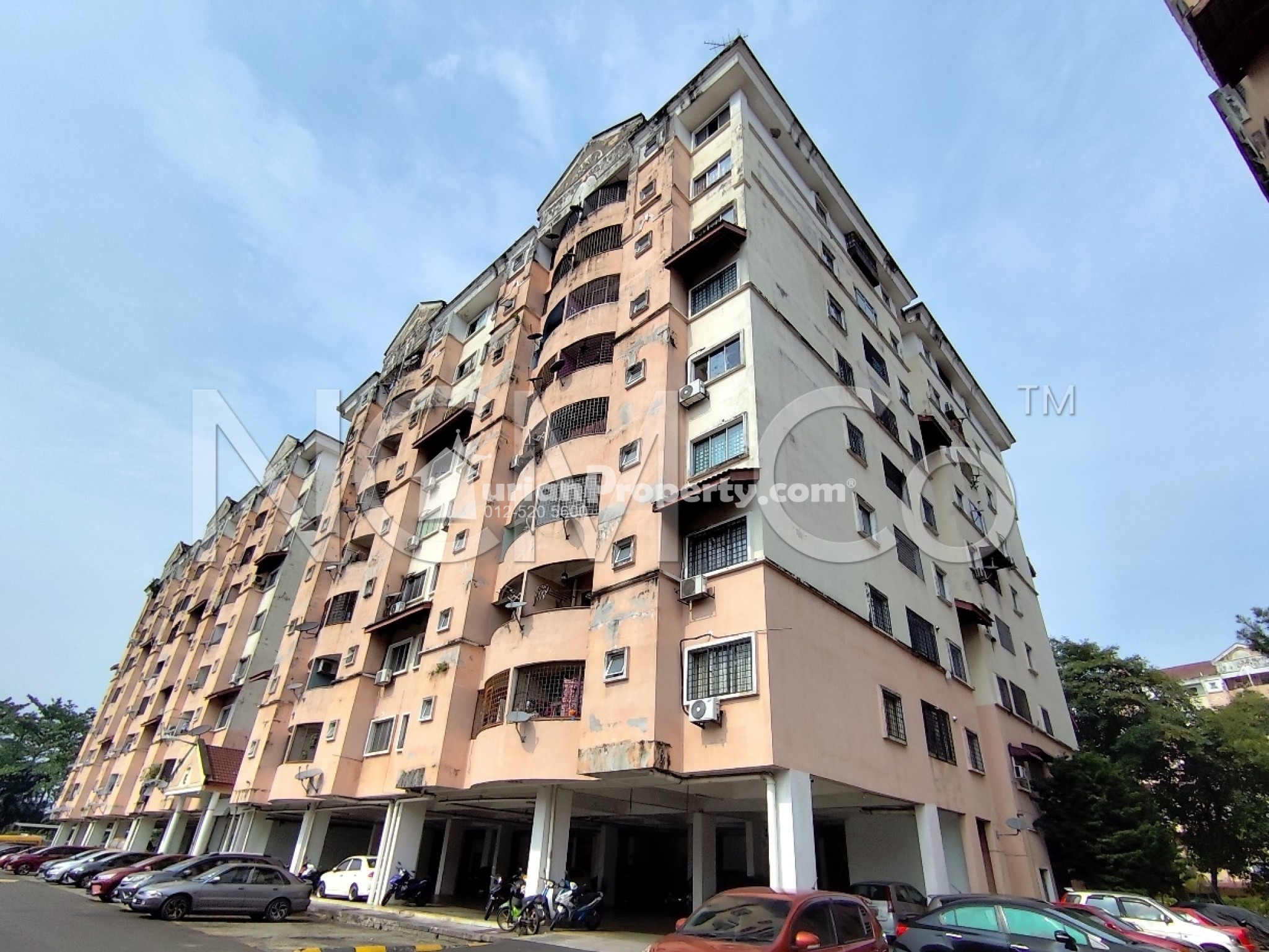 Apartment For Auction at Perdana Villa