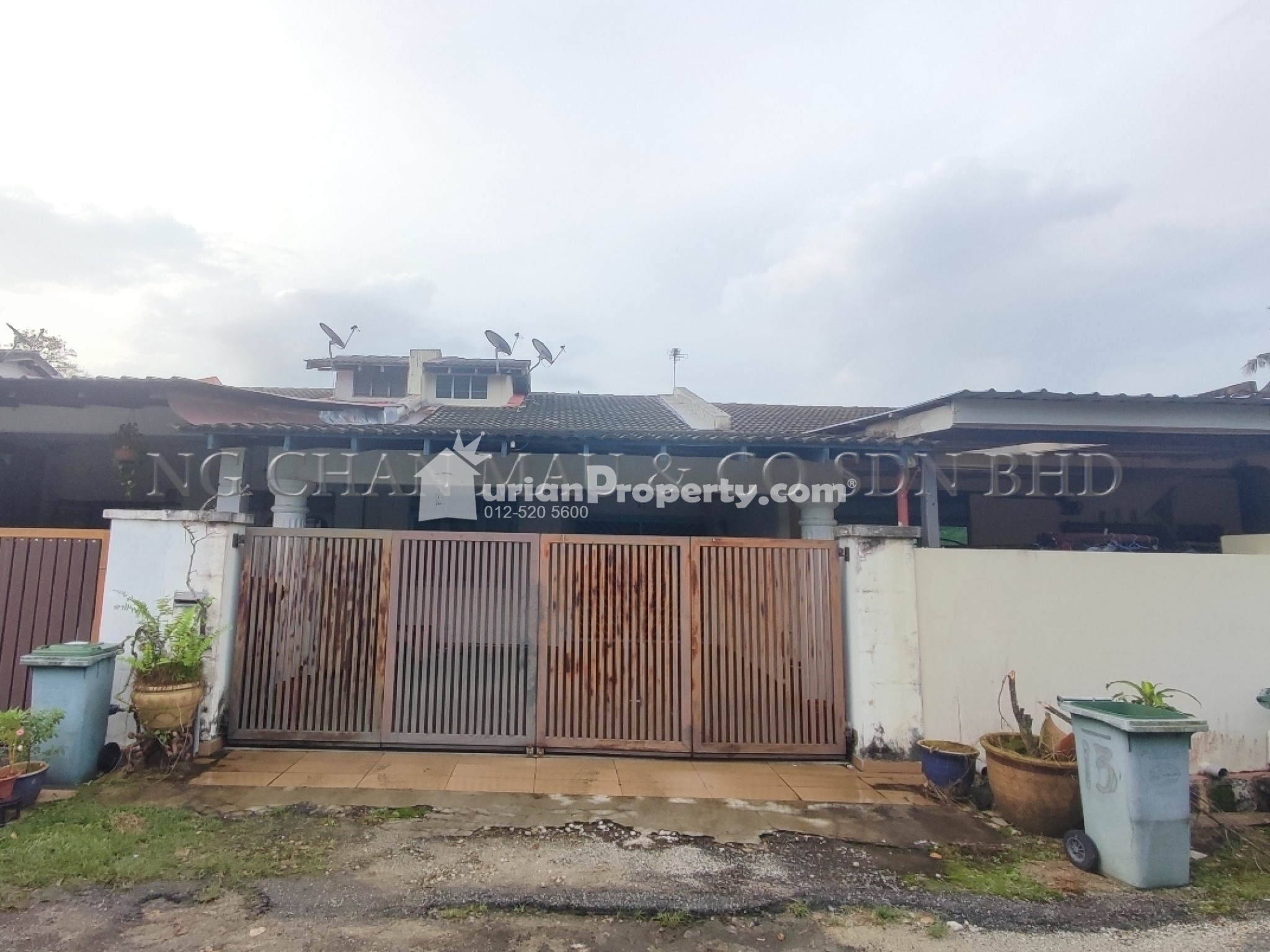 Terrace House For Auction at Kuantan