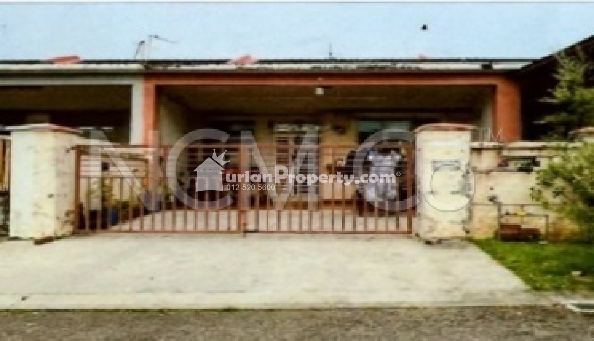 Terrace House For Auction at Taman Bestari Indah