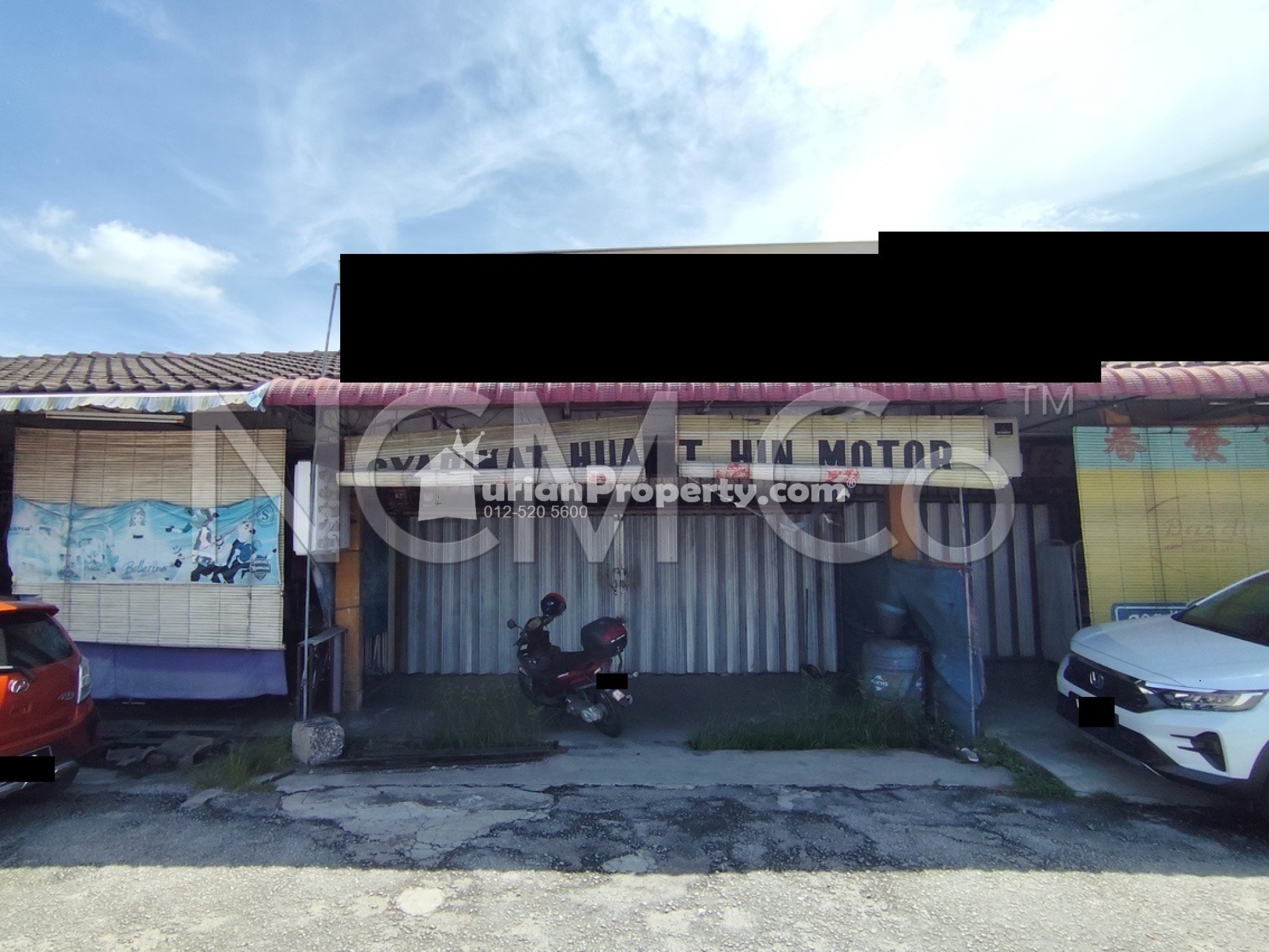 Shop For Auction at Hutan Melintang