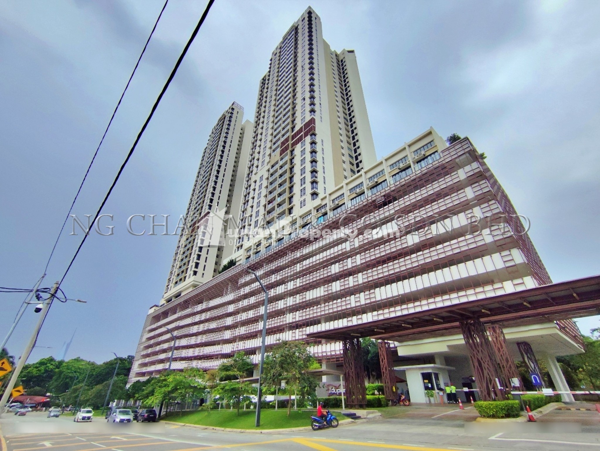 Serviced Residence For Auction at J.Dupion Residence