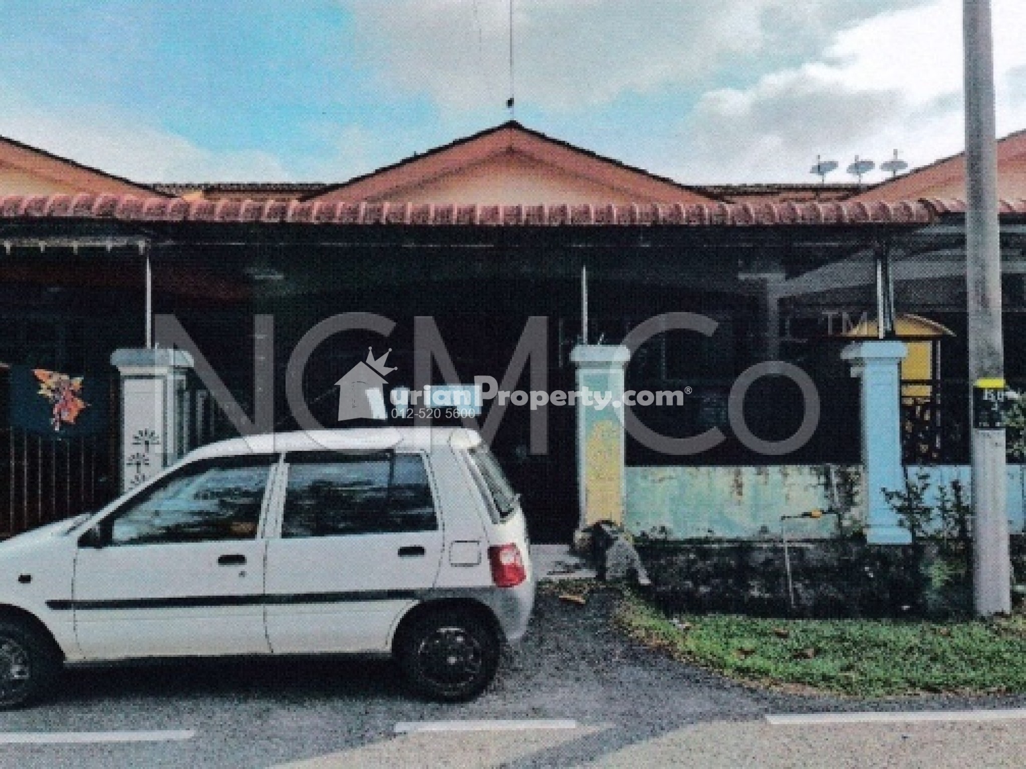 Terrace House For Auction at Taman Suria