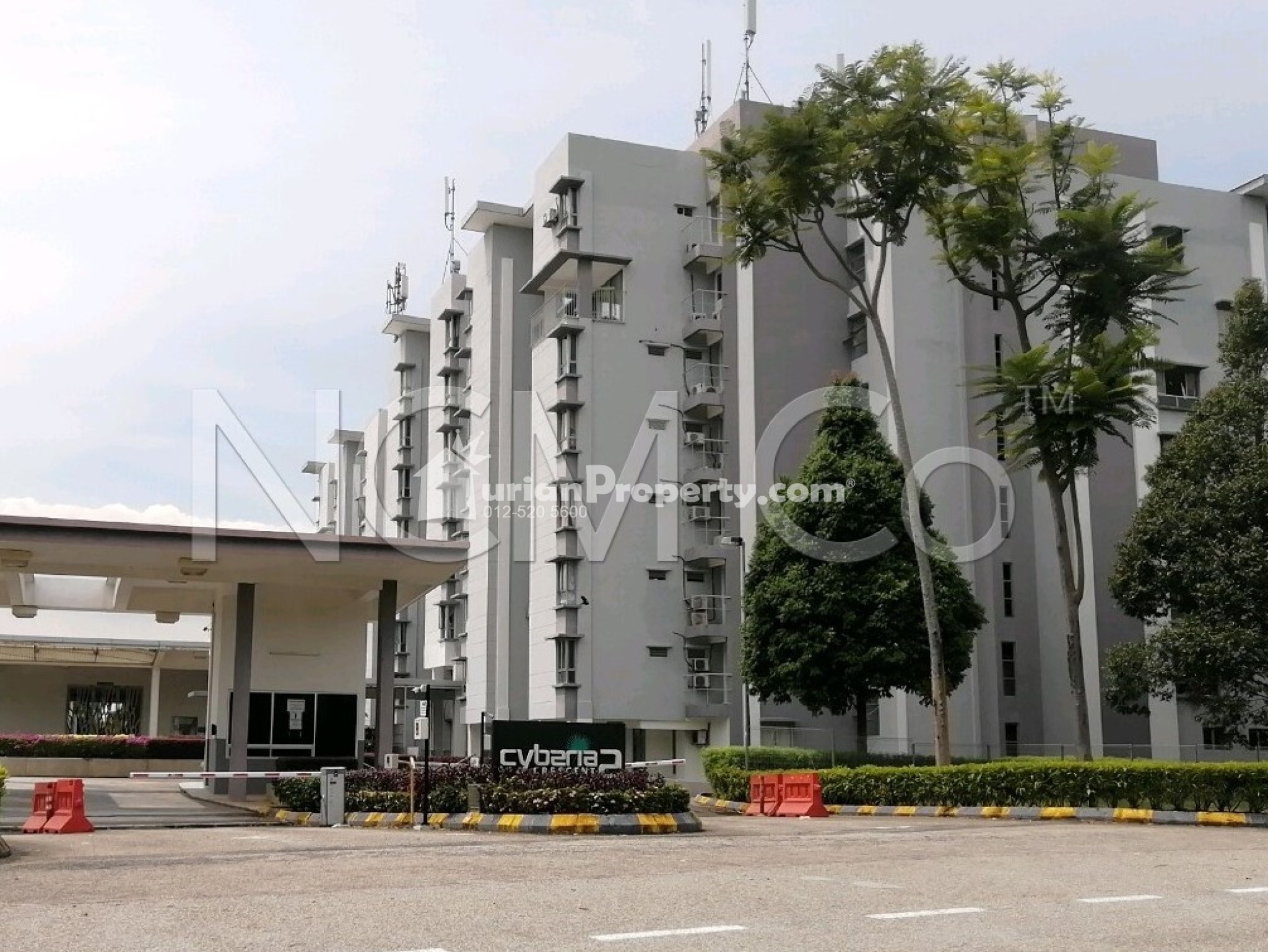 Condo For Auction at Cyberia Crescent 2