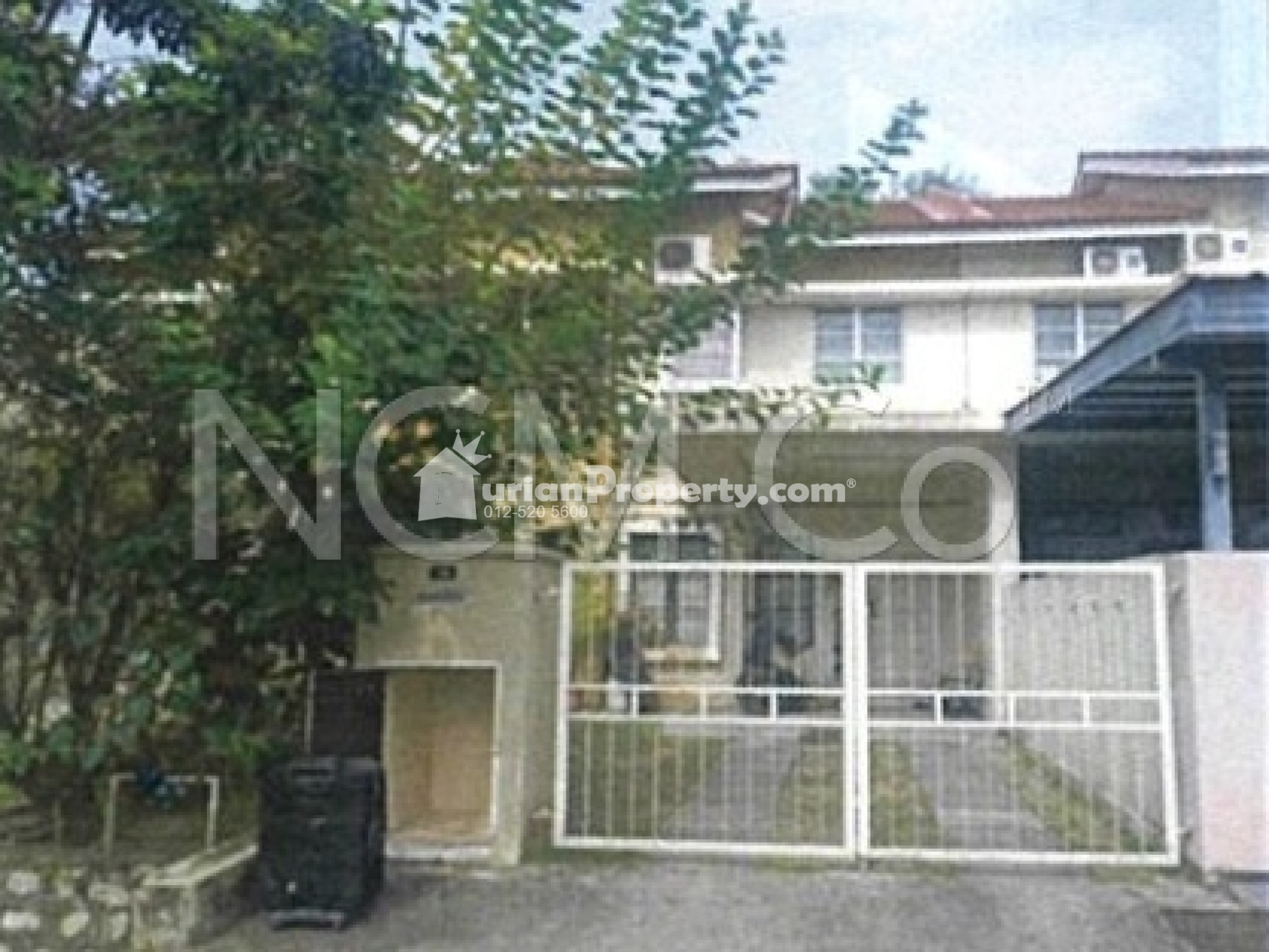 Terrace House For Auction at Sungai Buloh Country Resort