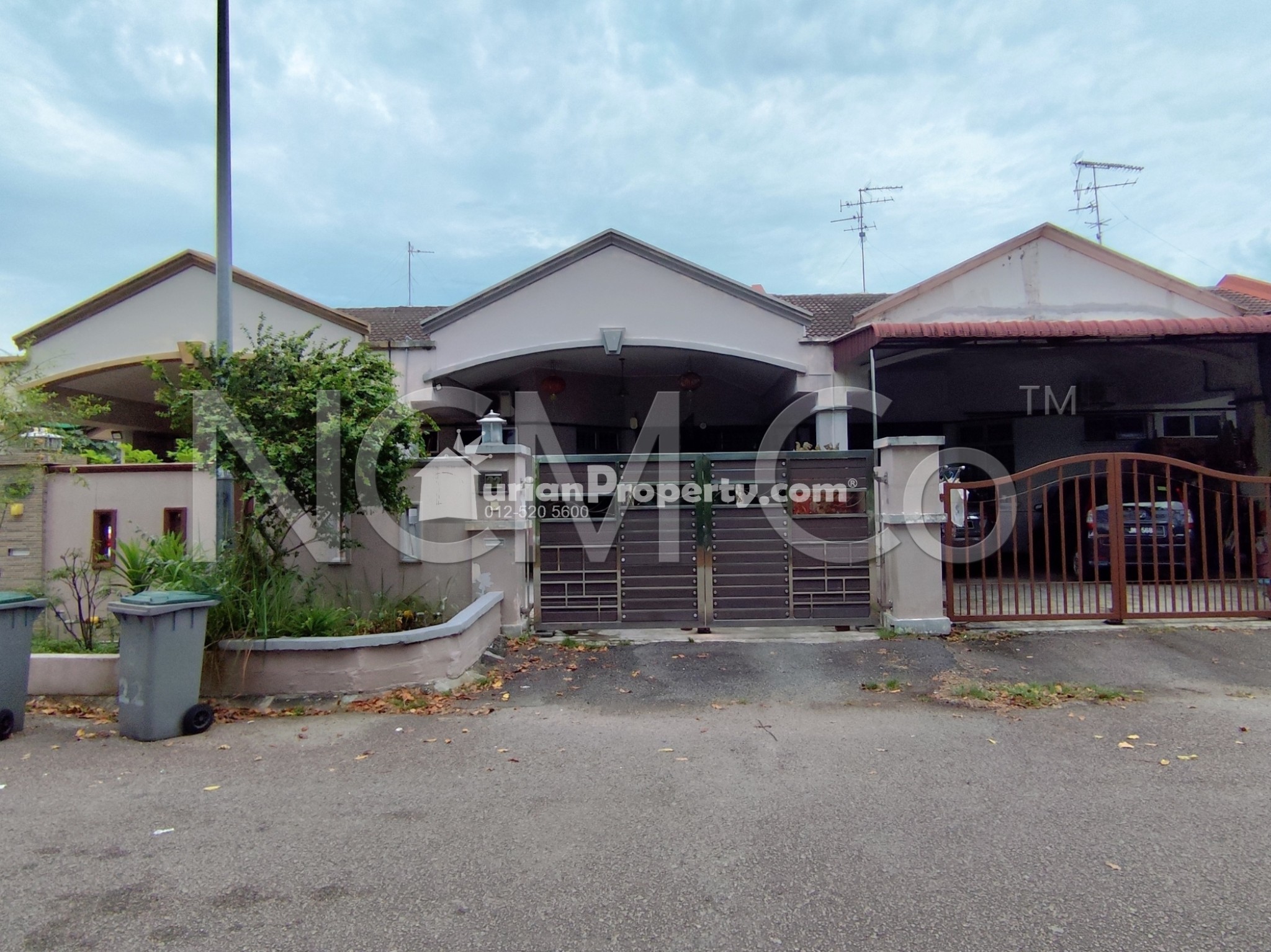 Terrace House For Auction at Taman Nusa Jaya Mas