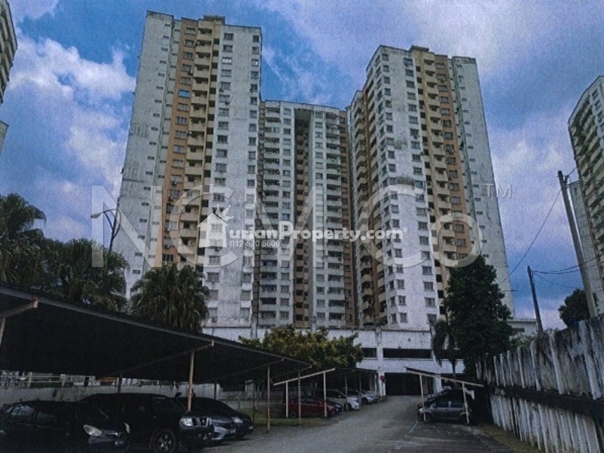 Condo For Auction at Magna Ville