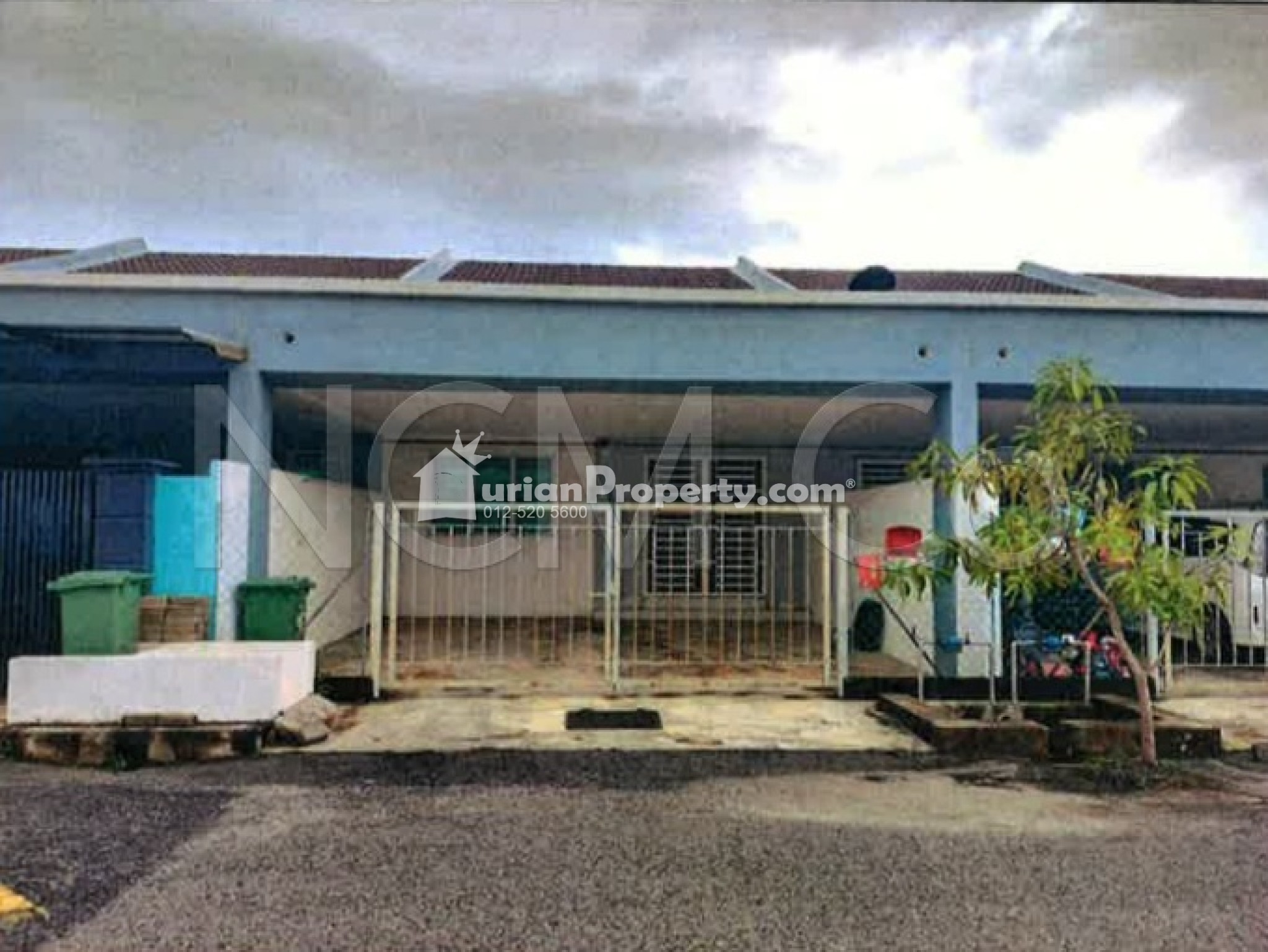 Terrace House For Auction at Kuantan