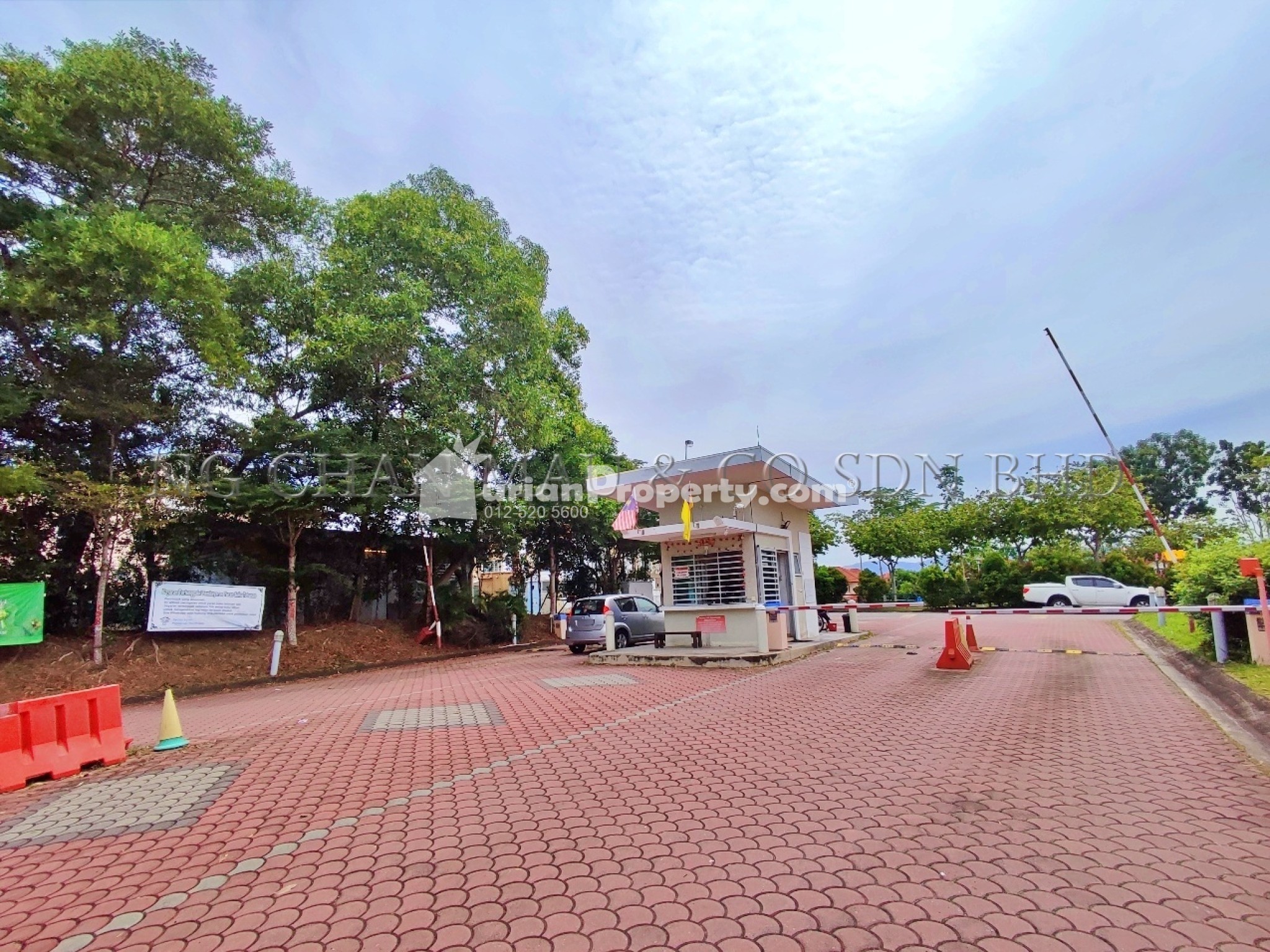 Semi D For Auction at Vision Homes