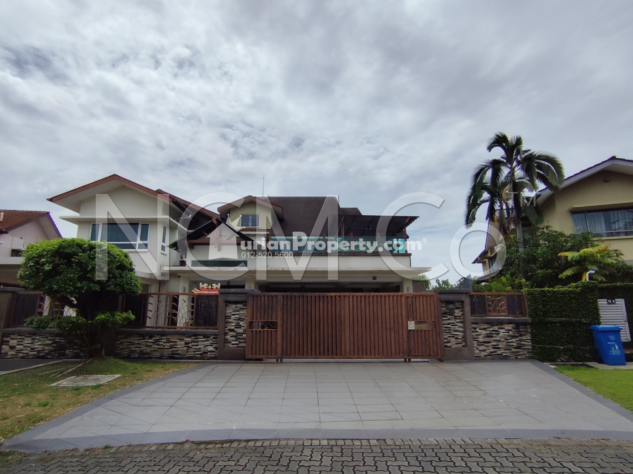 Bungalow House For Auction at Kota Kemuning Hills