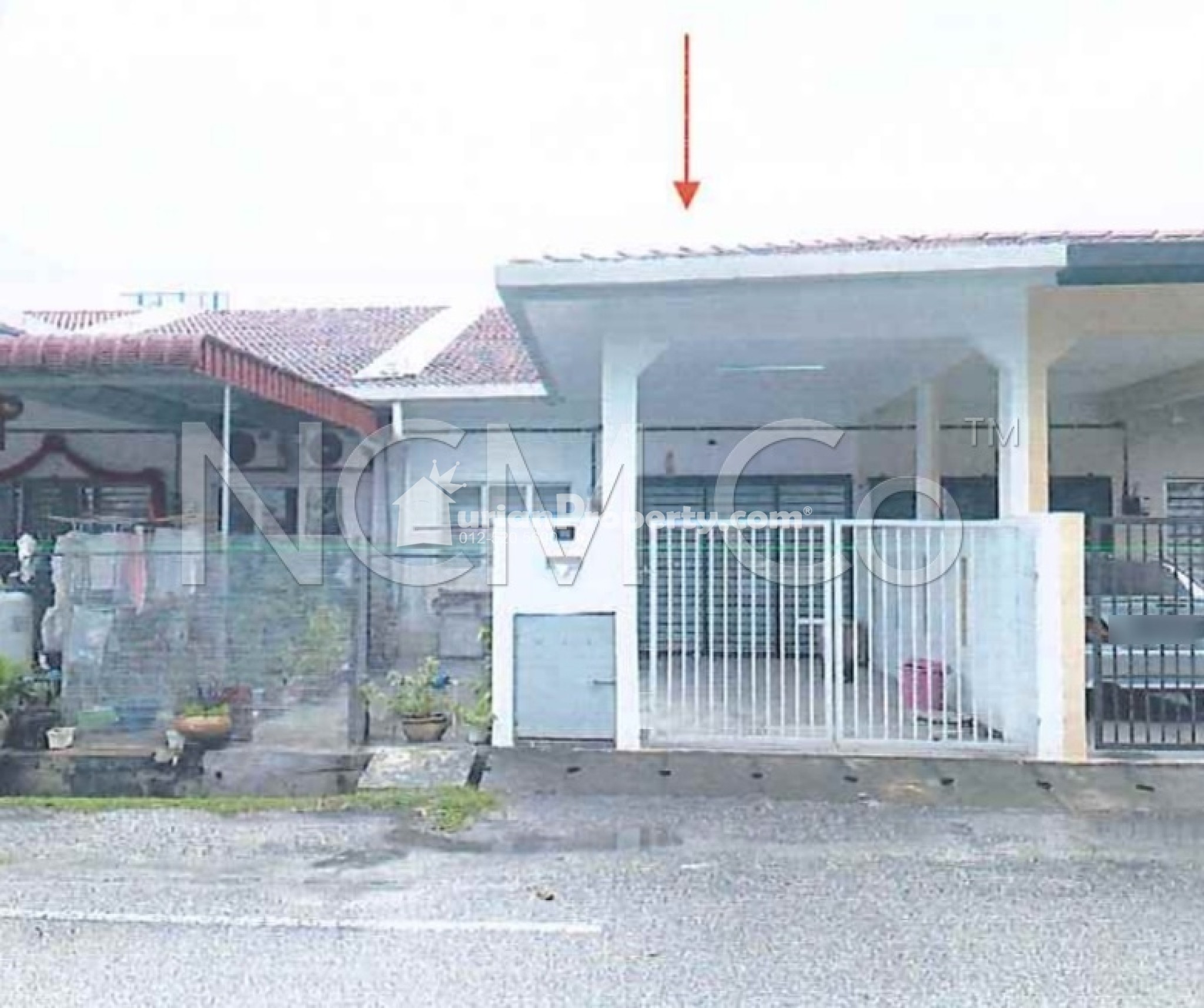 Terrace House For Auction at Taman Pendamar Indah