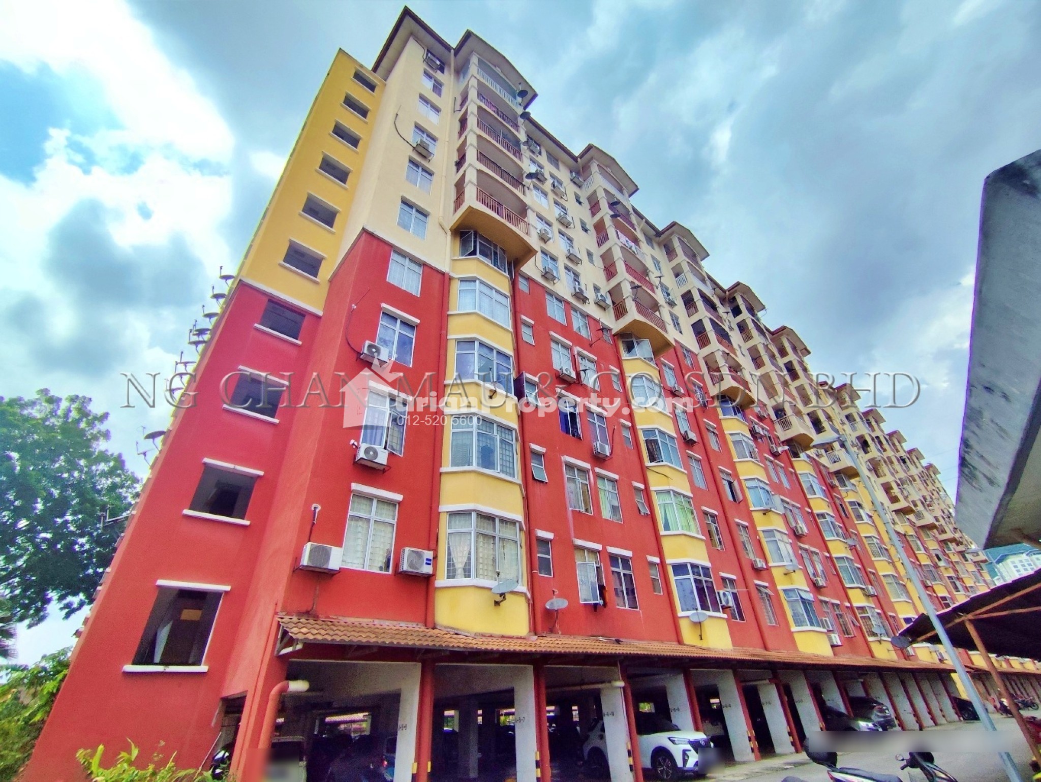 Apartment For Auction at Sri Astana