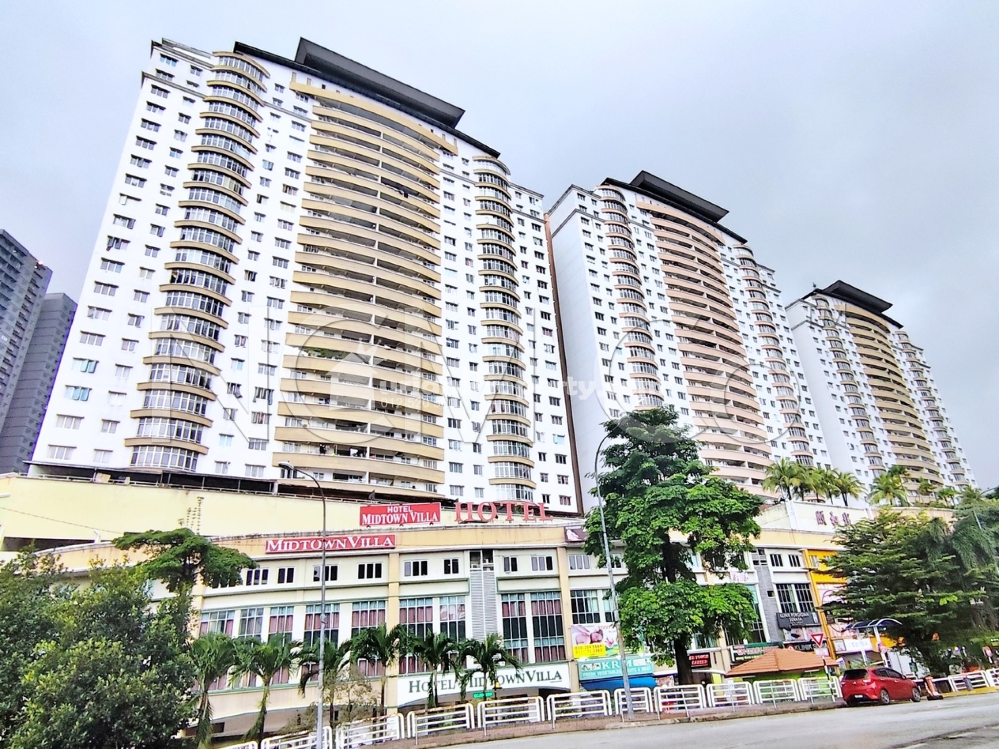 Serviced Residence For Auction at Putra Majestik