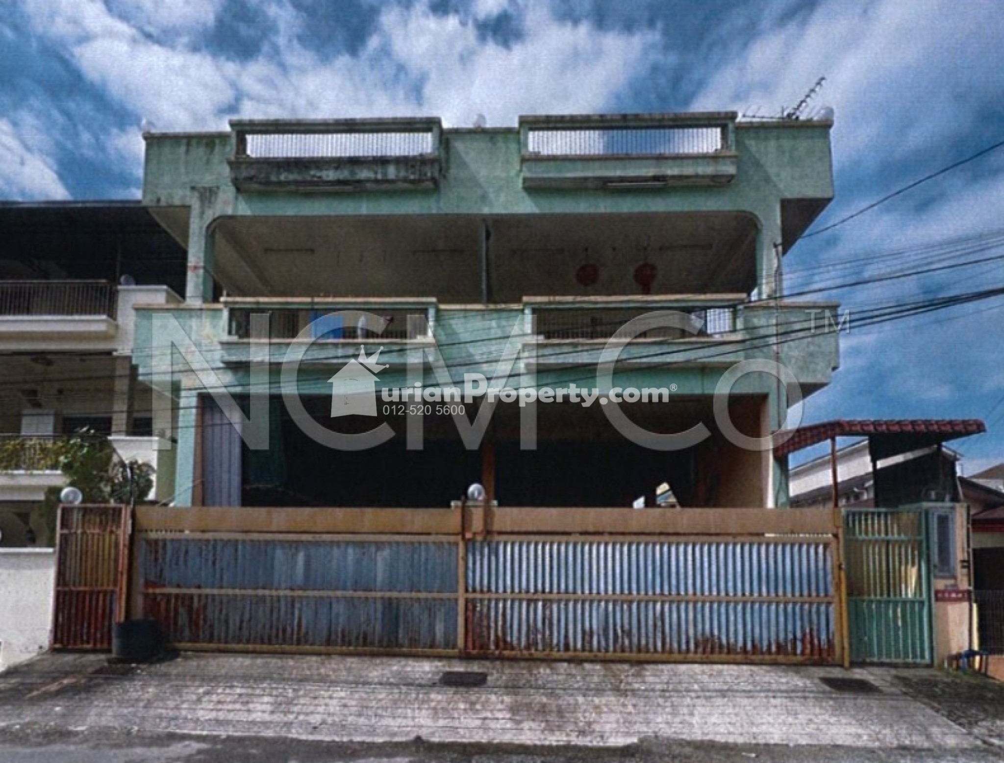 Bungalow House For Auction at Taman Selayang Baru