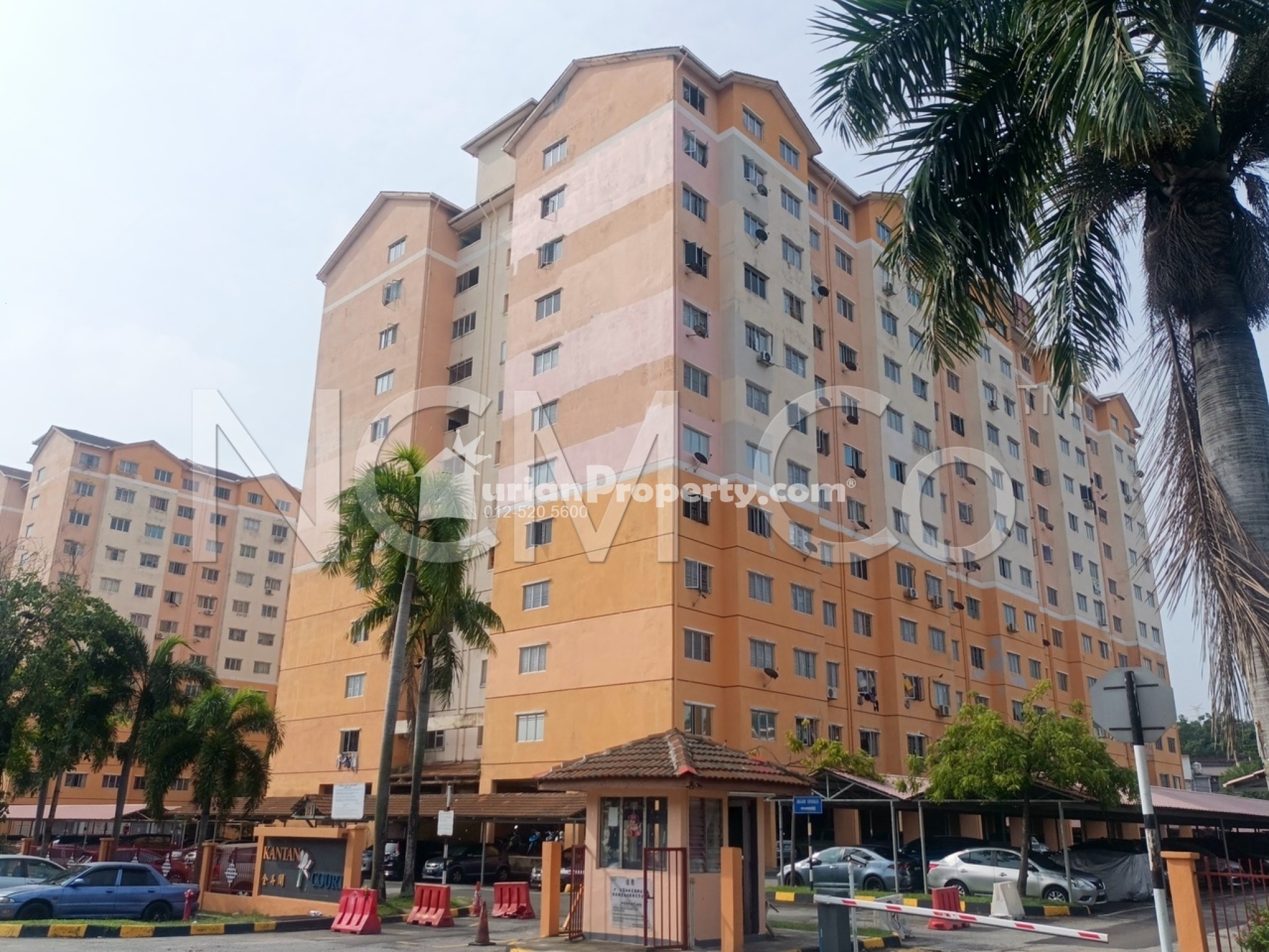 Apartment For Auction at Kantan Court