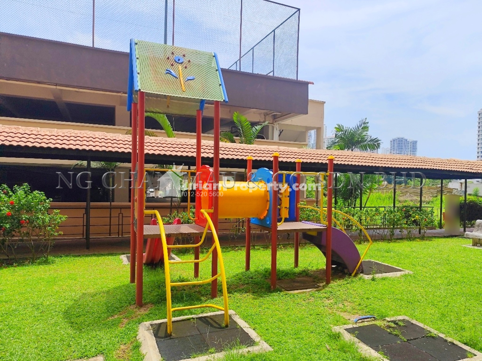 Condo For Auction at Azuria