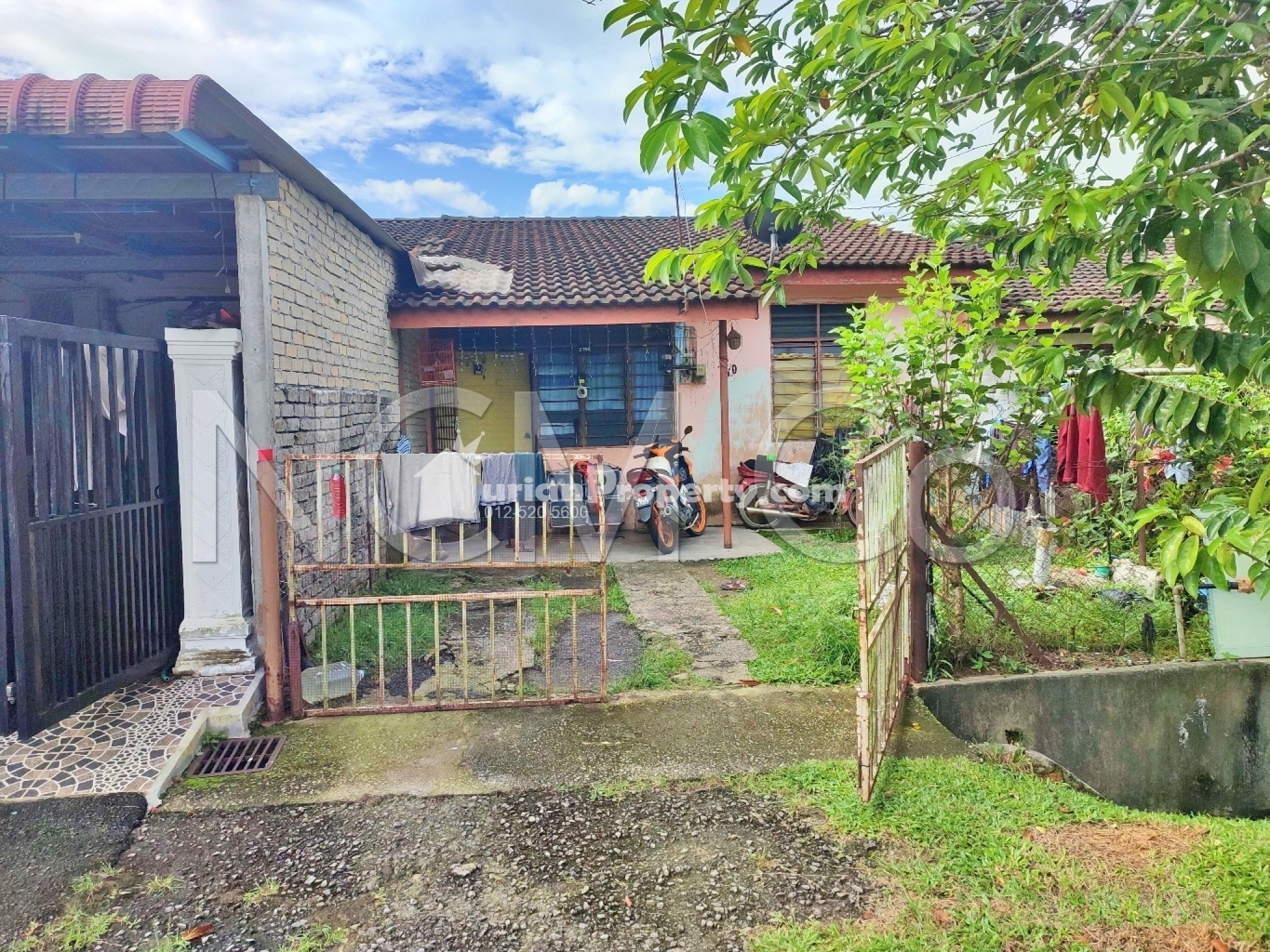 Terrace House For Auction at Taman Cempaka