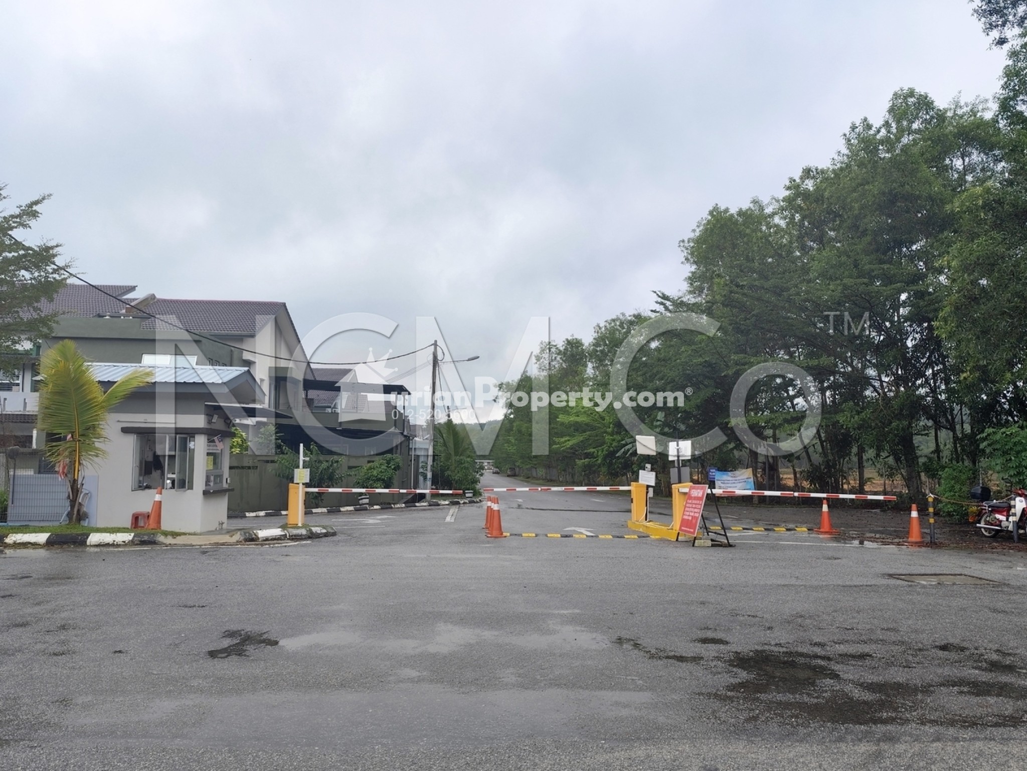 Terrace House For Auction at Bandar Tasik Kesuma